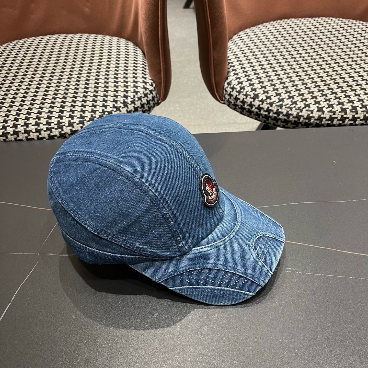 MONCLER（蒙口）韩系复古纯色棒球帽女生做旧牛仔软顶鸭舌帽设计感潮流遮阳帽子男