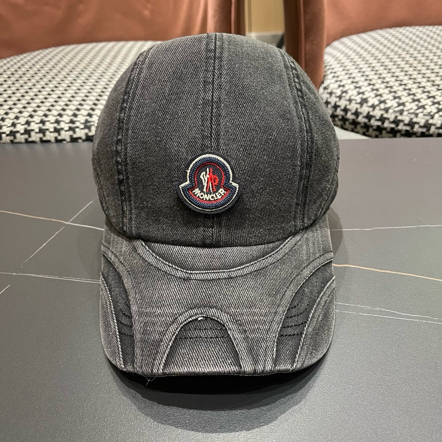 MONCLER（蒙口）韩系复古纯色棒球帽女生做旧牛仔软顶鸭舌帽设计感潮流遮阳帽子男