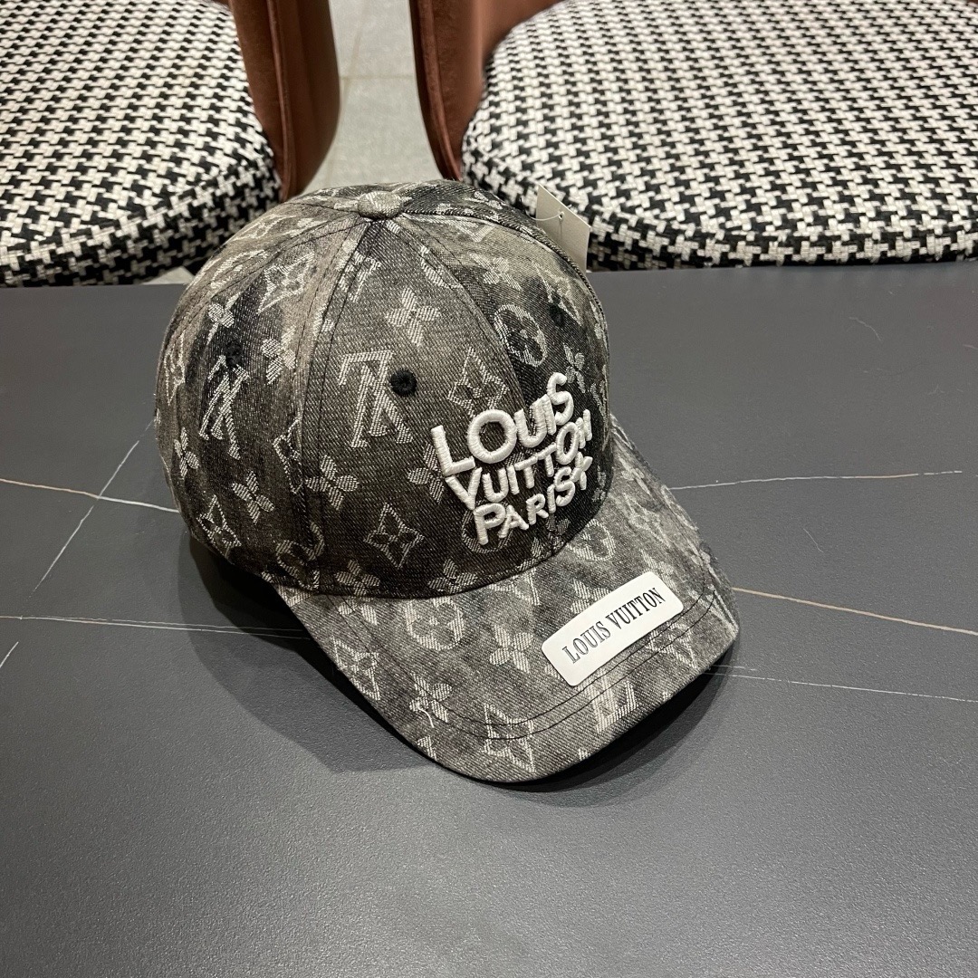 LV路易威登新款原单棒球帽，专柜1:1开模订制质量超赞，基础头围56，可调节。
