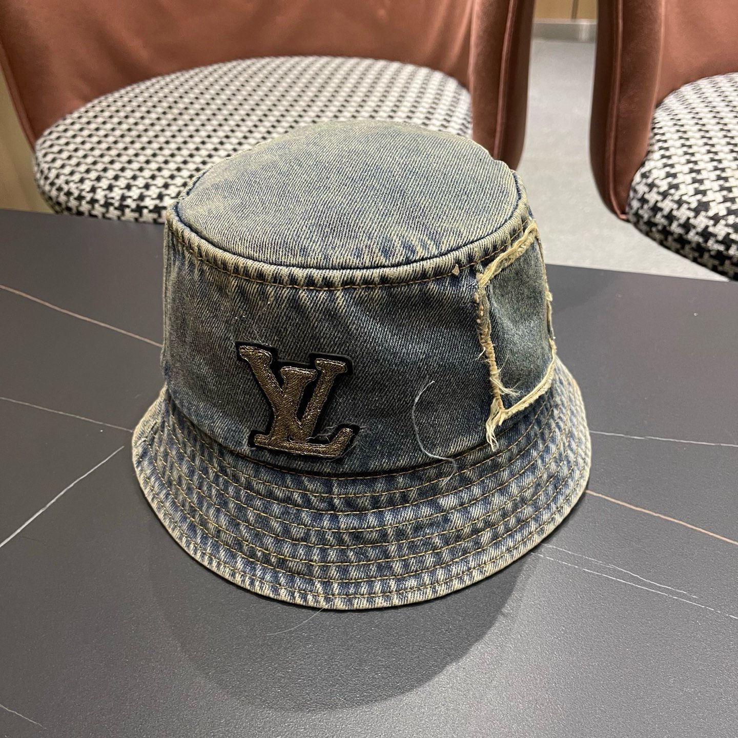 路易威登LV 潮酷做旧牛仔渔夫帽女春韩版时尚百搭个性文艺显脸小盆帽