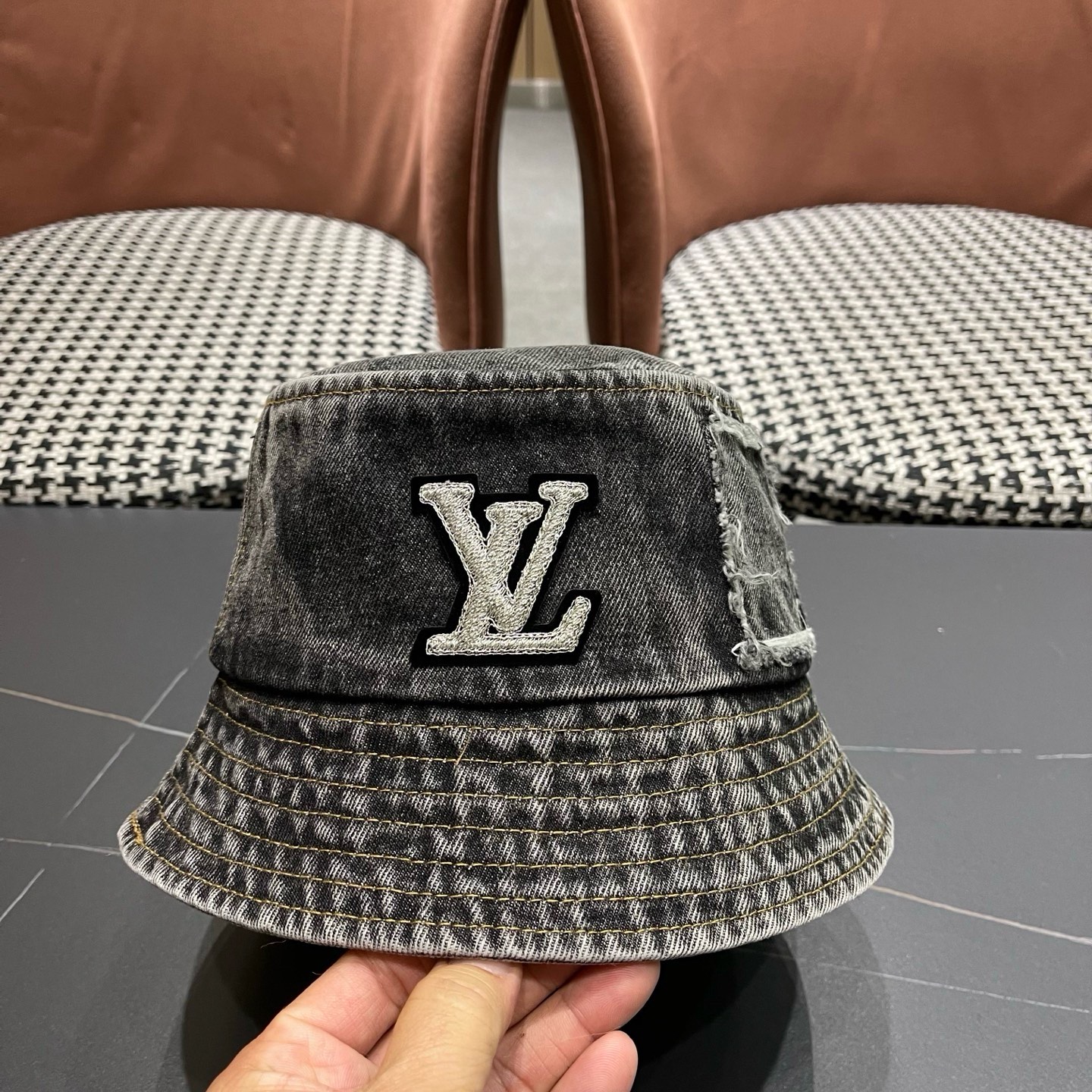 路易威登LV 潮酷做旧牛仔渔夫帽女春韩版时尚百搭个性文艺显脸小盆帽