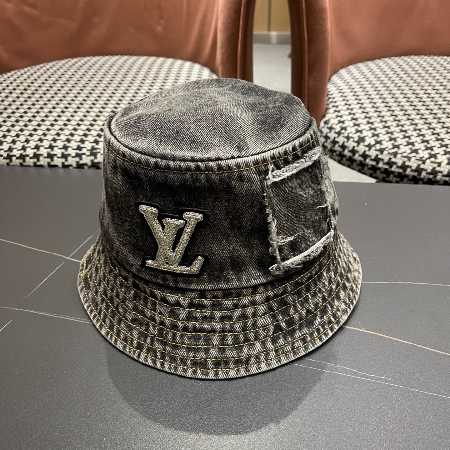 路易威登LV 潮酷做旧牛仔渔夫帽女春韩版时尚百搭个性文艺显脸小盆帽