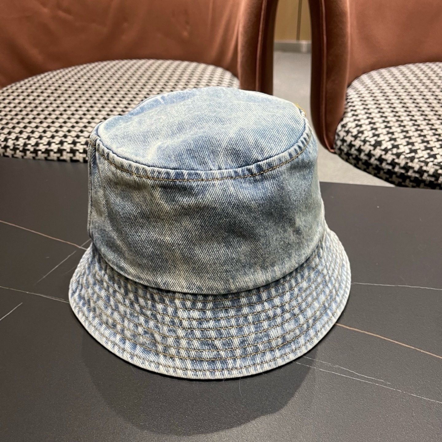 路易威登LV 潮酷做旧牛仔渔夫帽女春韩版时尚百搭个性文艺显脸小盆帽