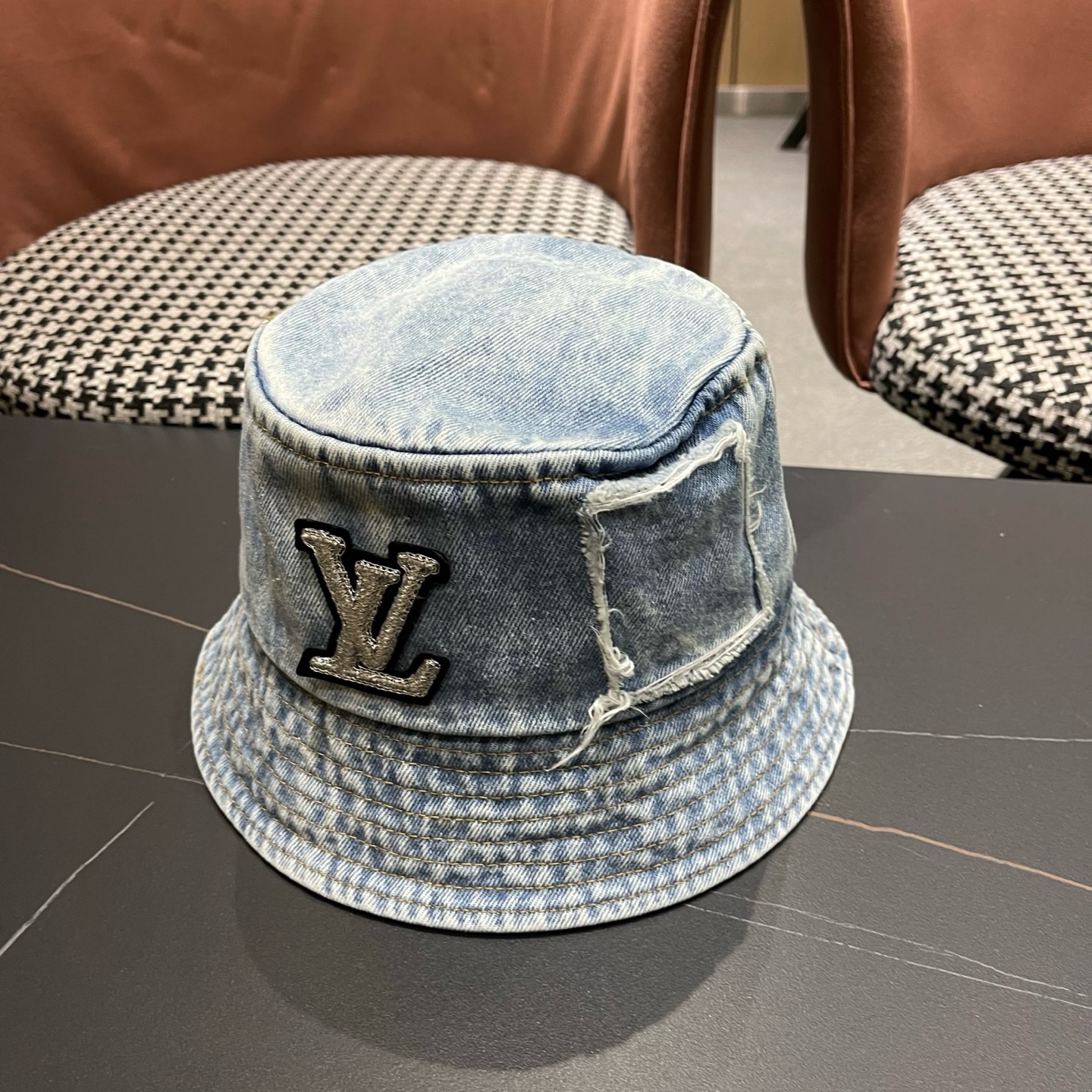 路易威登LV 潮酷做旧牛仔渔夫帽女春韩版时尚百搭个性文艺显脸小盆帽