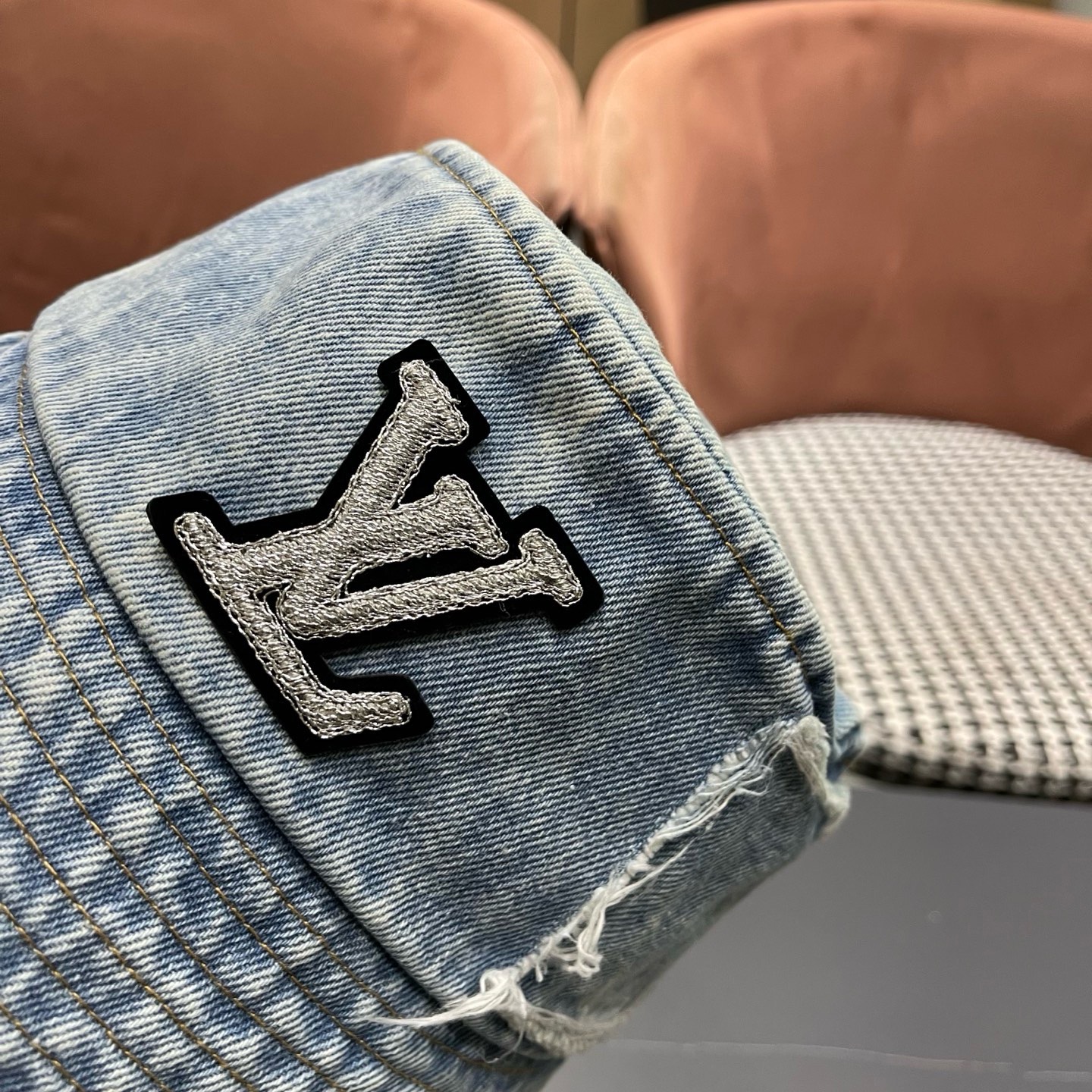 路易威登LV 潮酷做旧牛仔渔夫帽女春韩版时尚百搭个性文艺显脸小盆帽