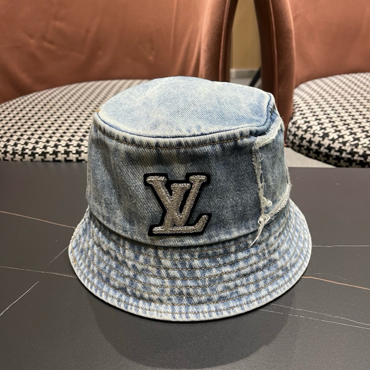 路易威登LV 潮酷做旧牛仔渔夫帽女春韩版时尚百搭个性文艺显脸小盆帽