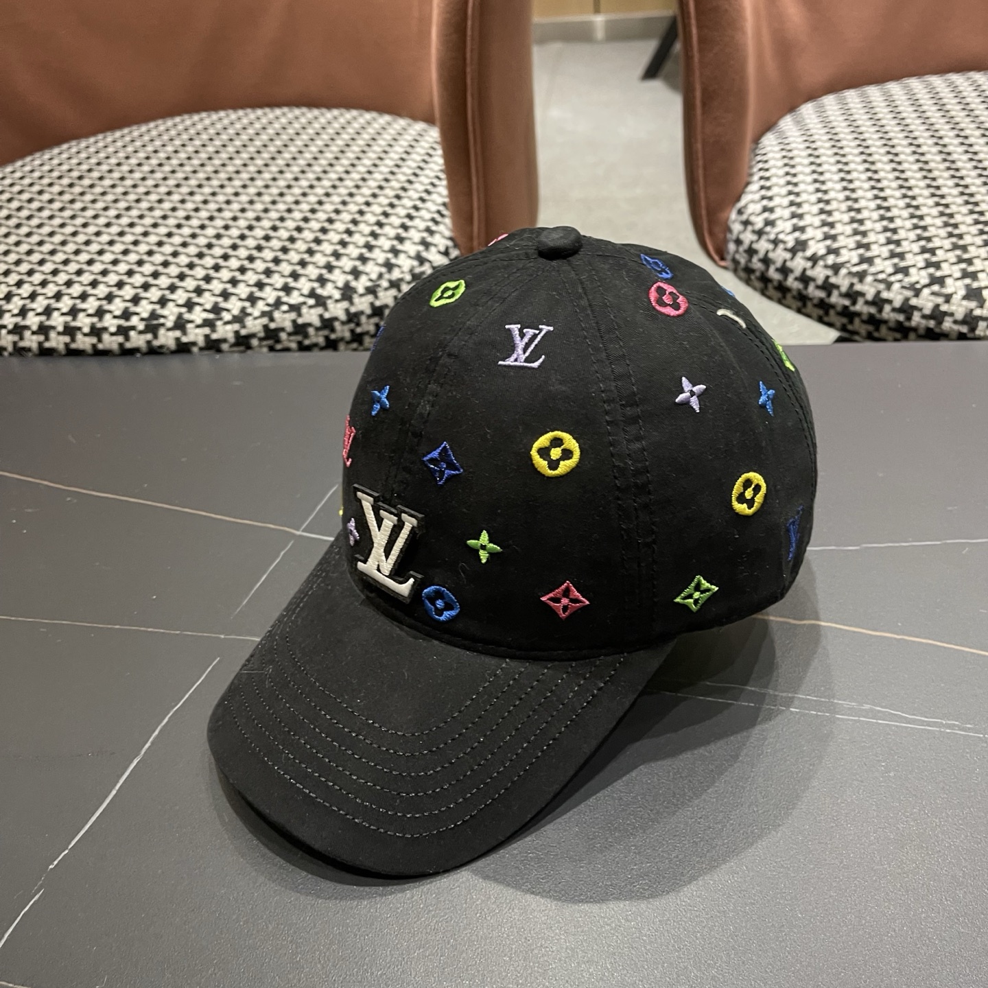 Lv路易威登新款棒球帽刺绣时尚男士帽子
