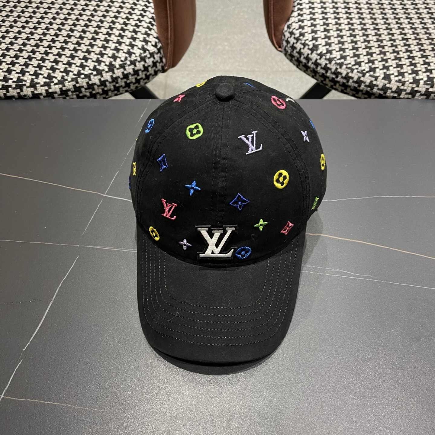 Lv路易威登新款棒球帽刺绣时尚男士帽子