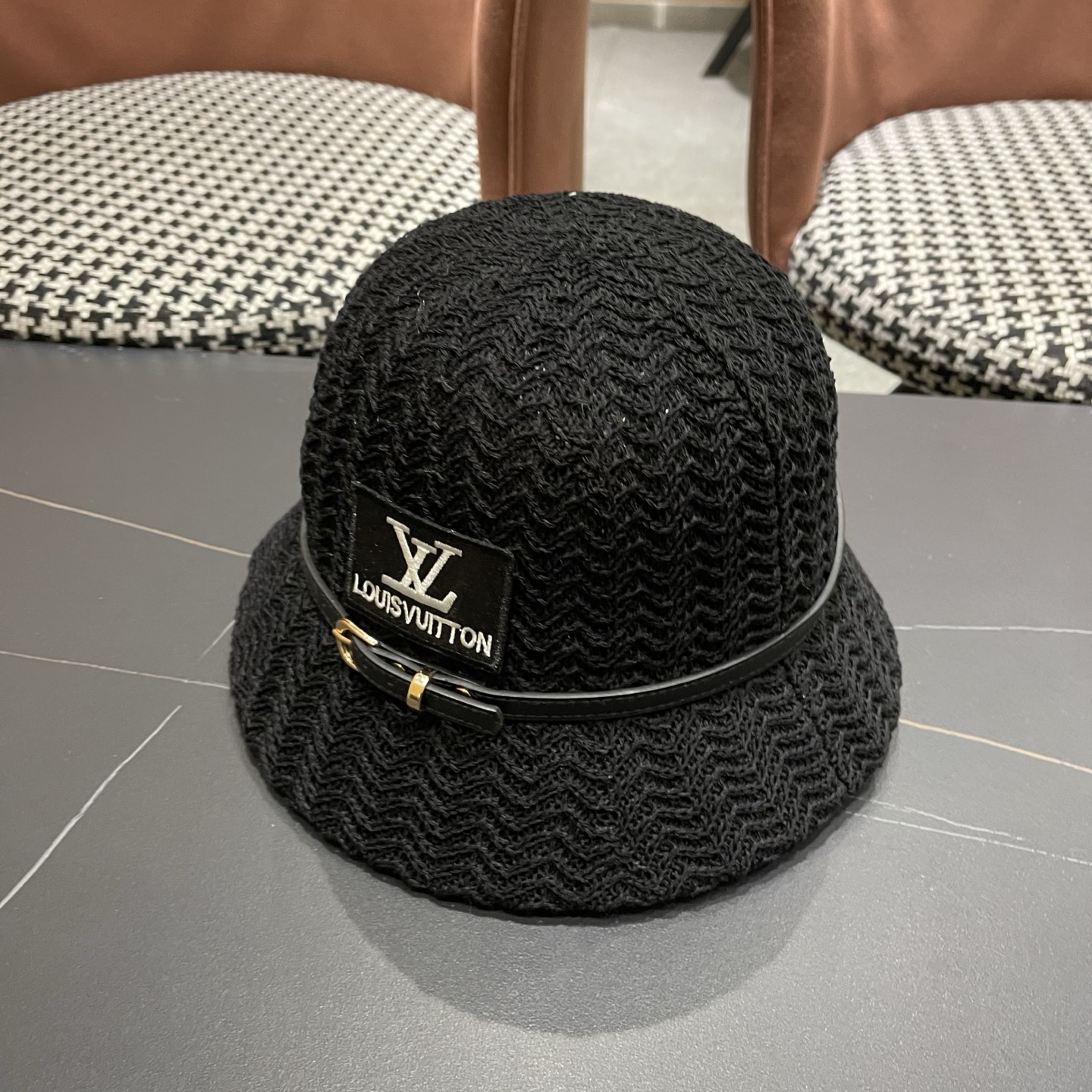 LV路易威登 渔夫帽韩版秋冬季女新款显脸小休闲百搭时尚波浪纹水桶帽盆帽