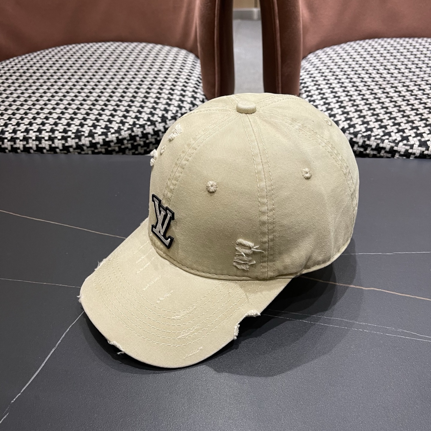 🧢路易威登棒球帽 LouisVuitton😍新款LV棒球帽，百搭款🤗男女通用！