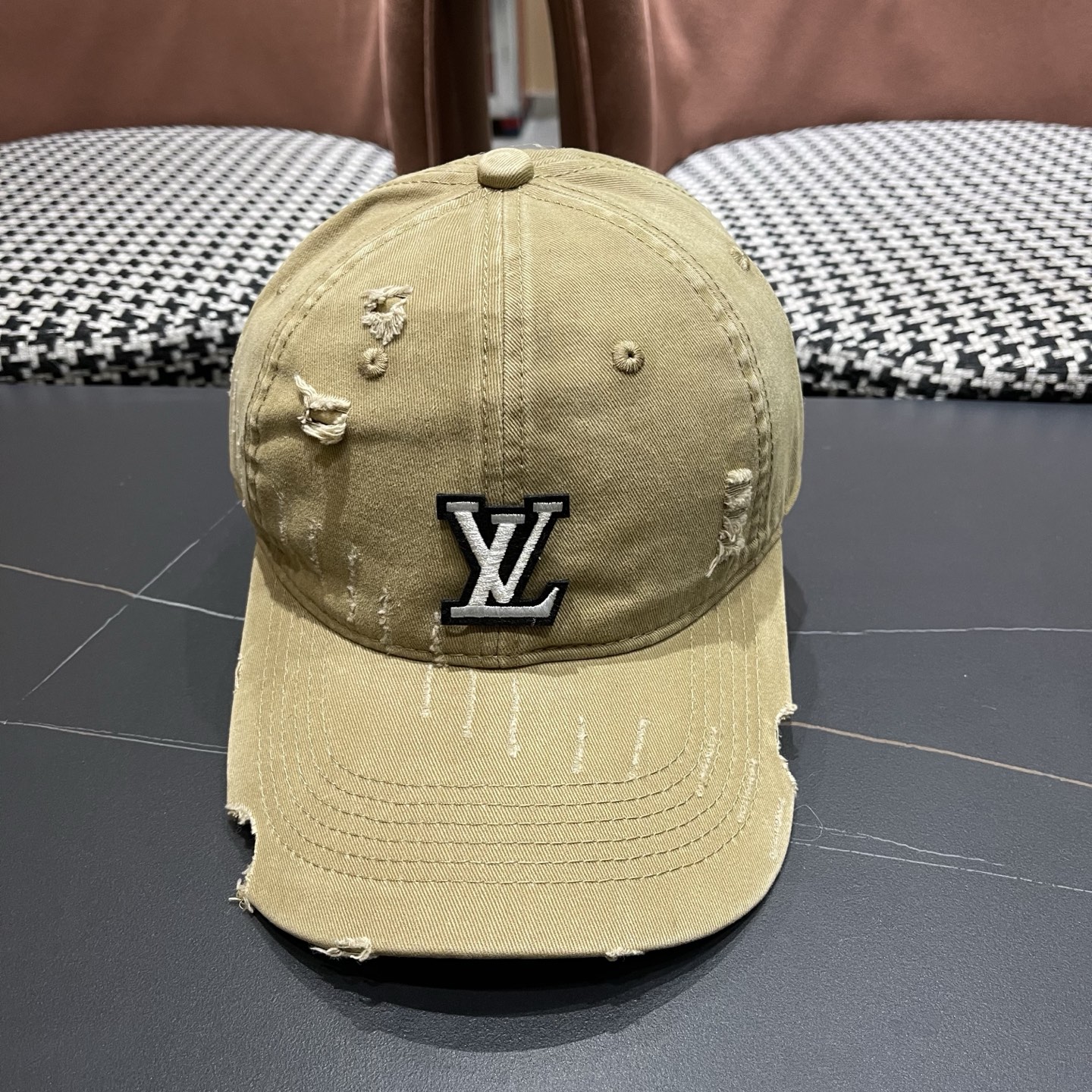 🧢路易威登棒球帽 LouisVuitton😍新款LV棒球帽，百搭款🤗男女通用！