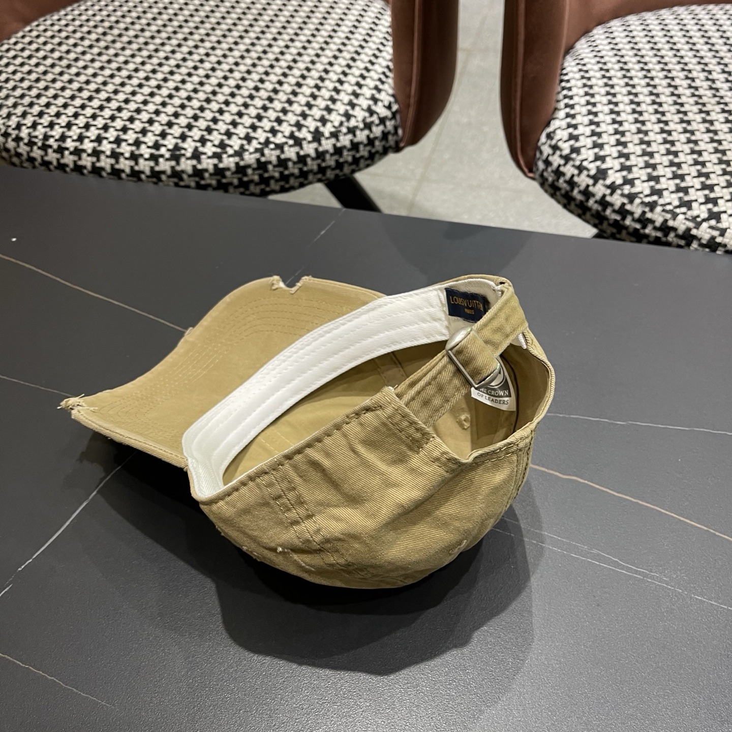 🧢路易威登棒球帽 LouisVuitton😍新款LV棒球帽，百搭款🤗男女通用！