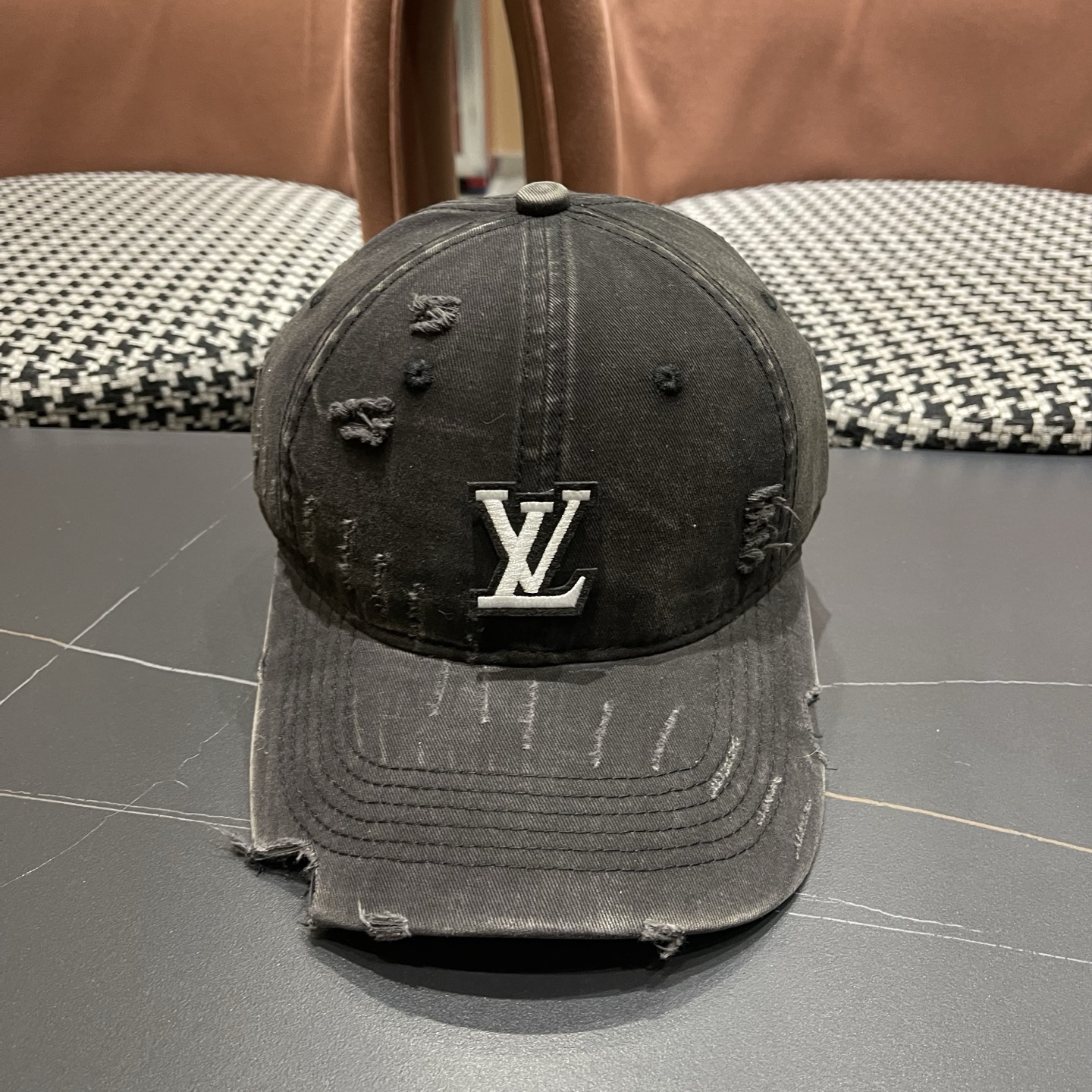 🧢路易威登棒球帽 LouisVuitton😍新款LV棒球帽，百搭款🤗男女通用！