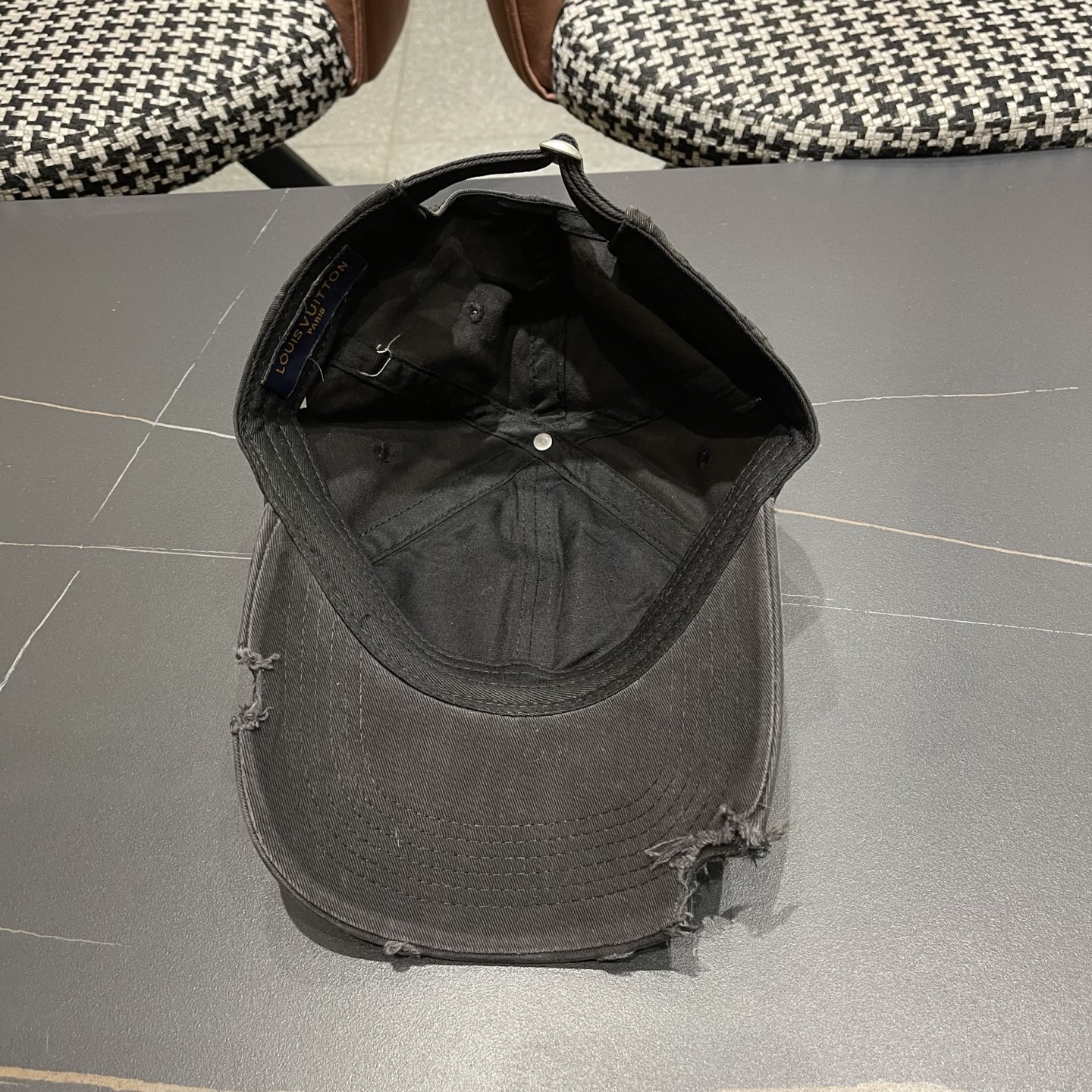 🧢路易威登棒球帽 LouisVuitton😍新款LV棒球帽，百搭款🤗男女通用！