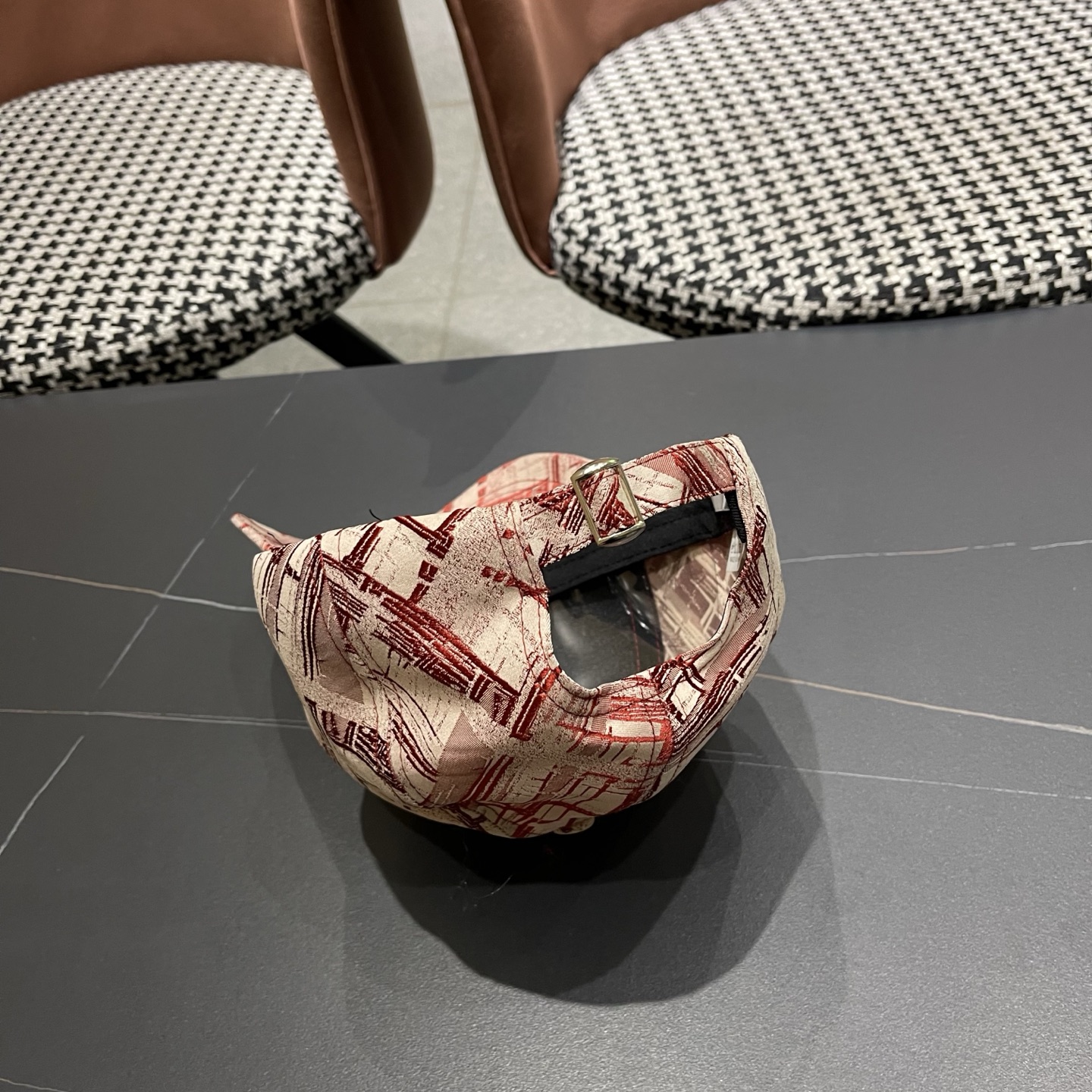 CHANEL香奈儿 欧美复古风棒球帽女浅色系鸭舌帽硬顶户外遮阳防晒帽显脸小帽子男