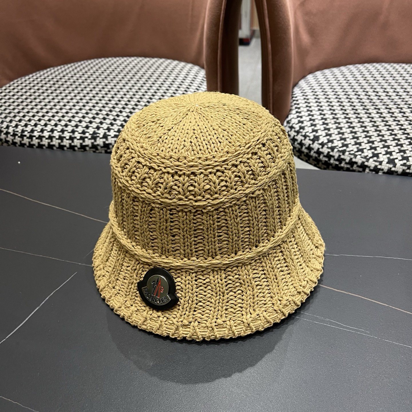 MONCLER（蒙口）夏日小清新草编渔夫帽女韩系镂空编织草帽海边遮阳水桶防晒帽子
