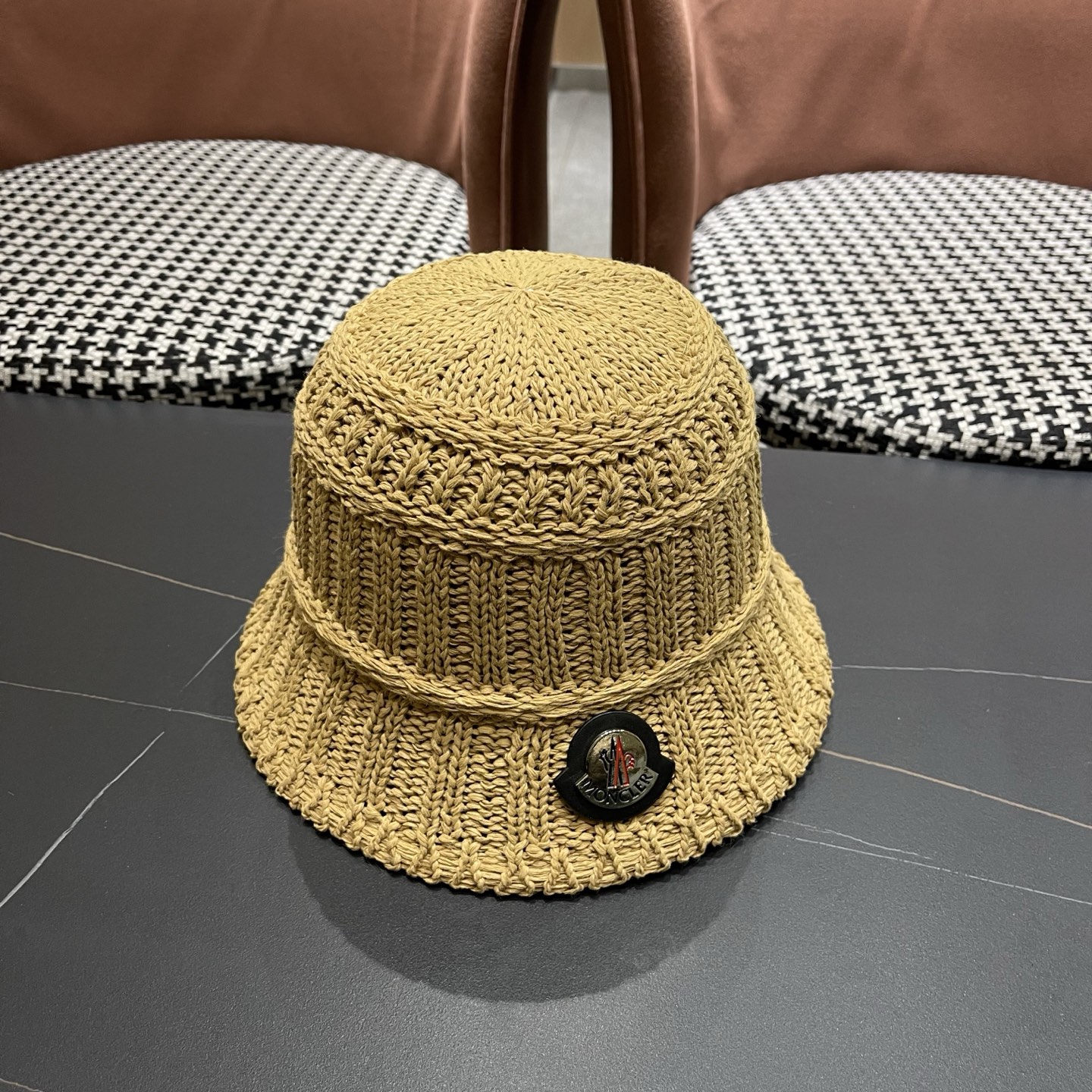 MONCLER（蒙口）夏日小清新草编渔夫帽女韩系镂空编织草帽海边遮阳水桶防晒帽子
