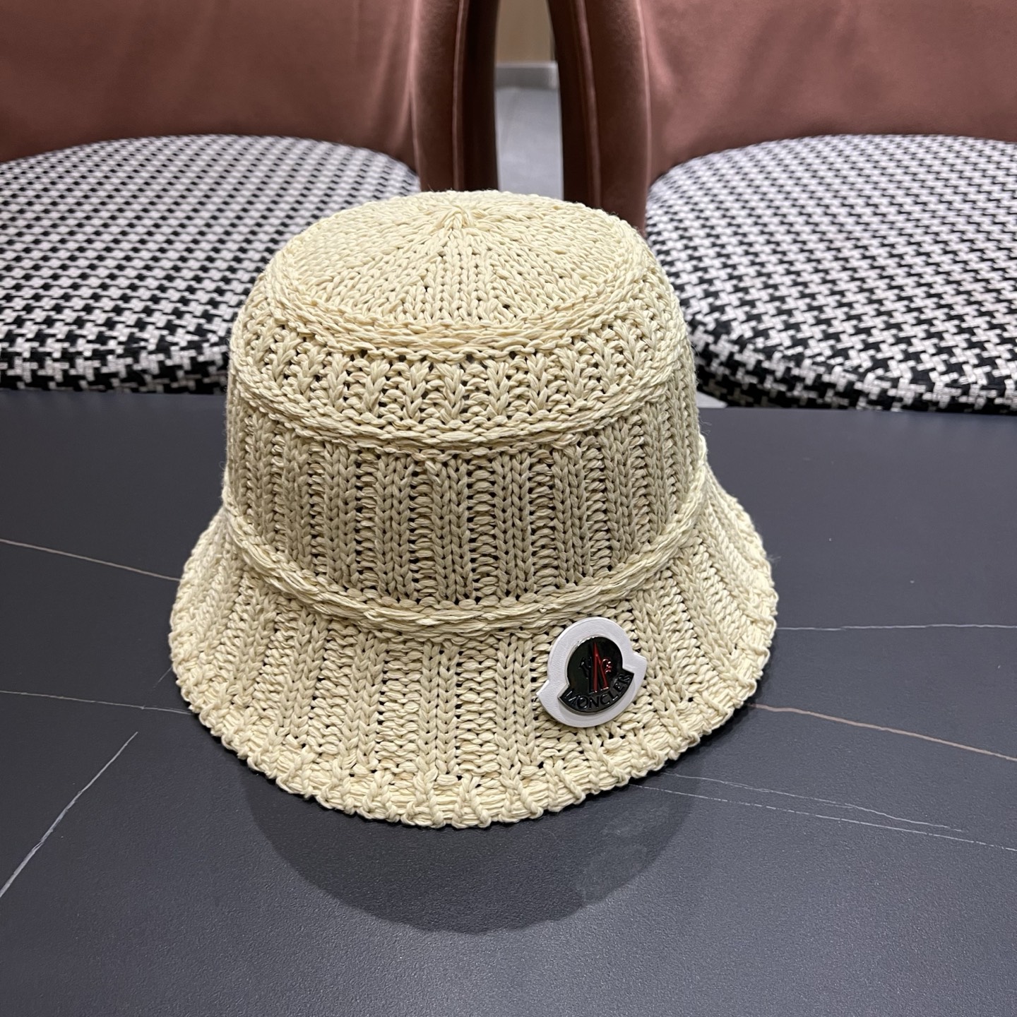 MONCLER（蒙口）夏日小清新草编渔夫帽女韩系镂空编织草帽海边遮阳水桶防晒帽子