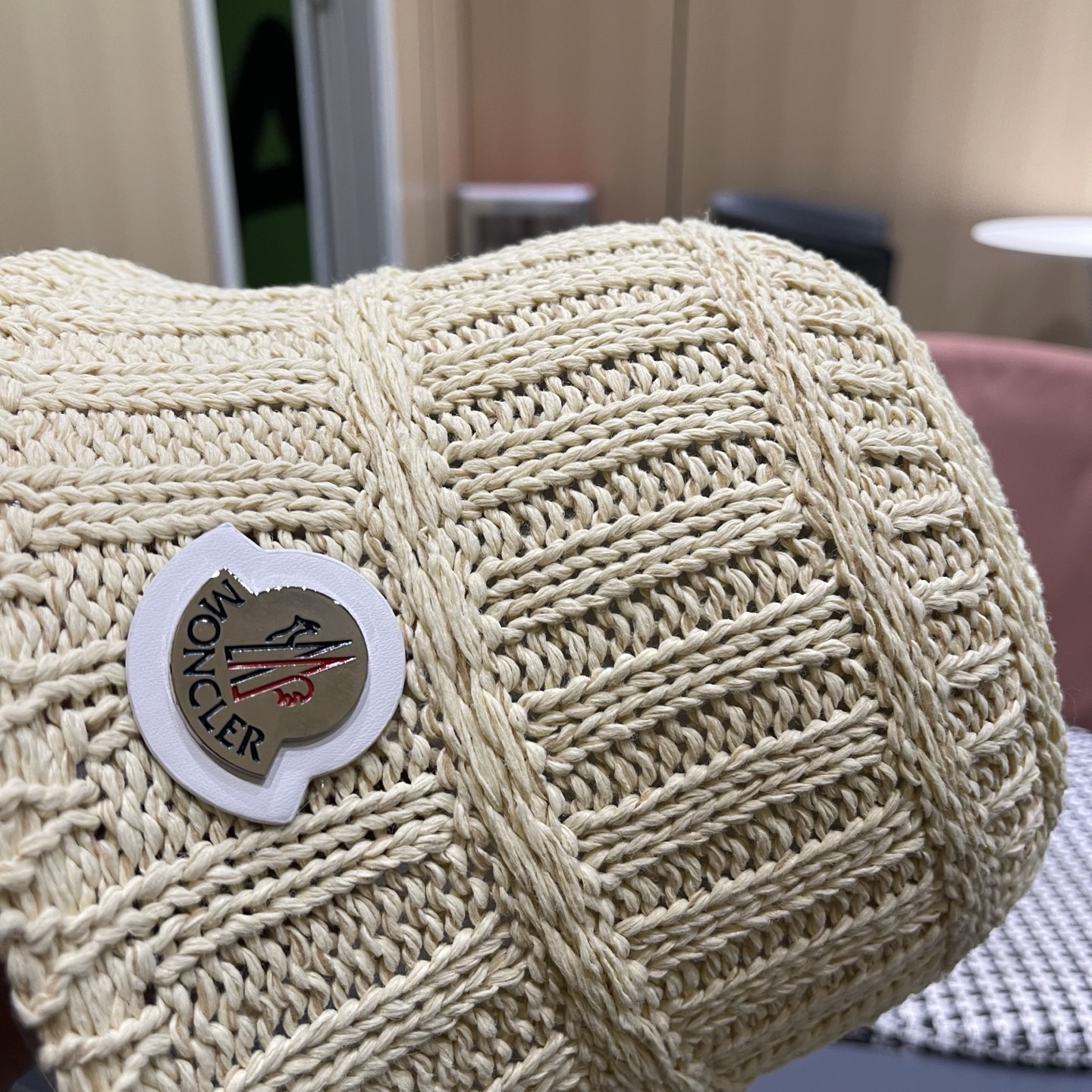MONCLER（蒙口）夏日小清新草编渔夫帽女韩系镂空编织草帽海边遮阳水桶防晒帽子