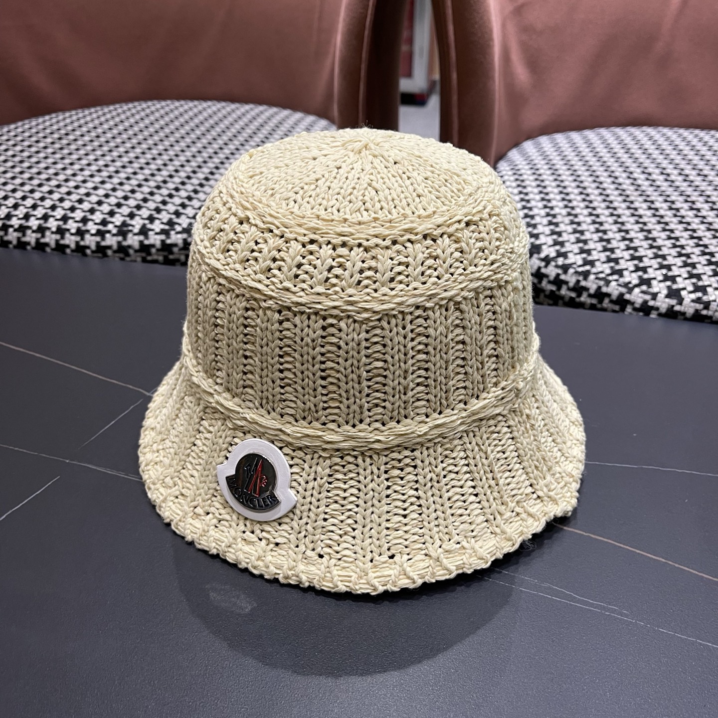 MONCLER（蒙口）夏日小清新草编渔夫帽女韩系镂空编织草帽海边遮阳水桶防晒帽子