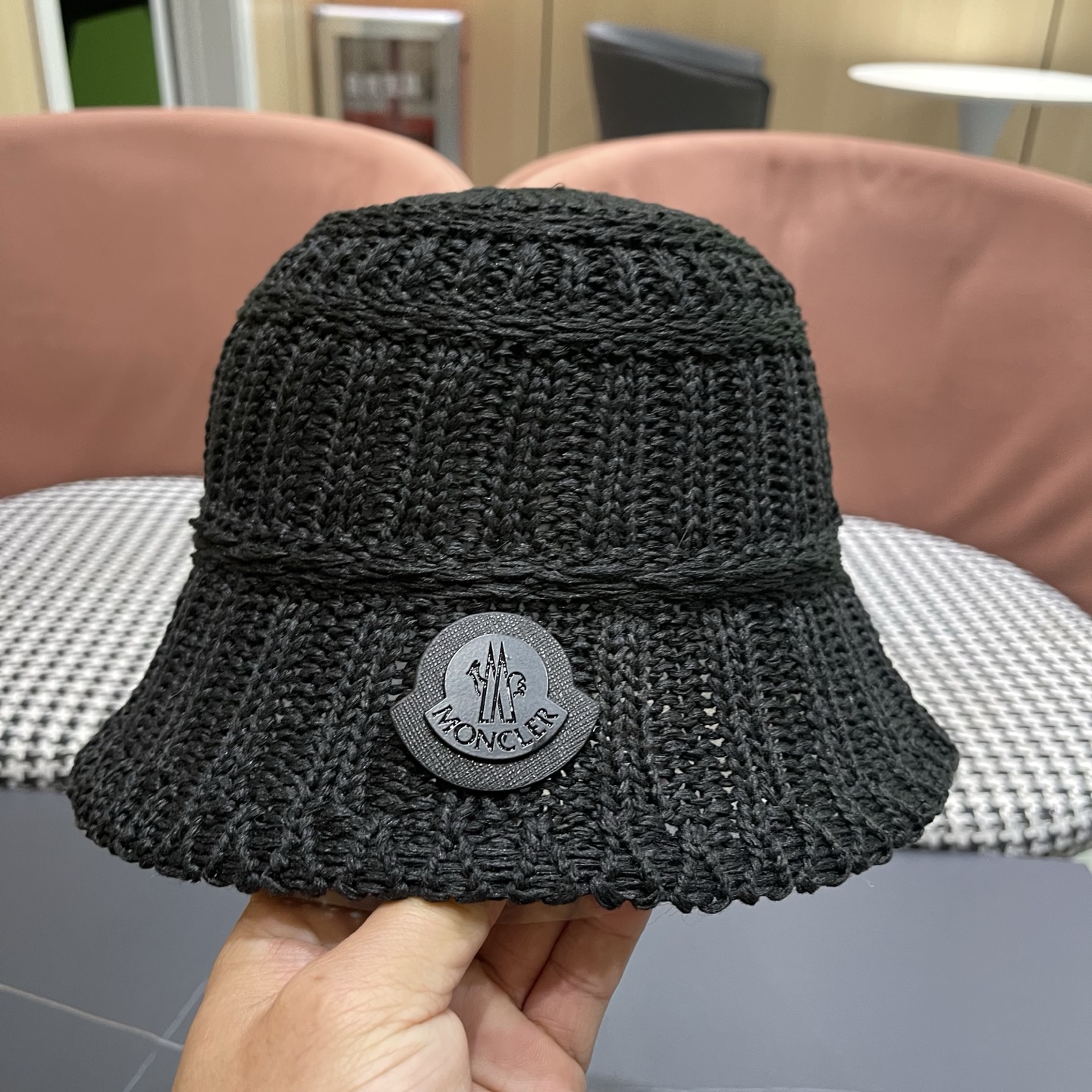 MONCLER（蒙口）夏日小清新草编渔夫帽女韩系镂空编织草帽海边遮阳水桶防晒帽子