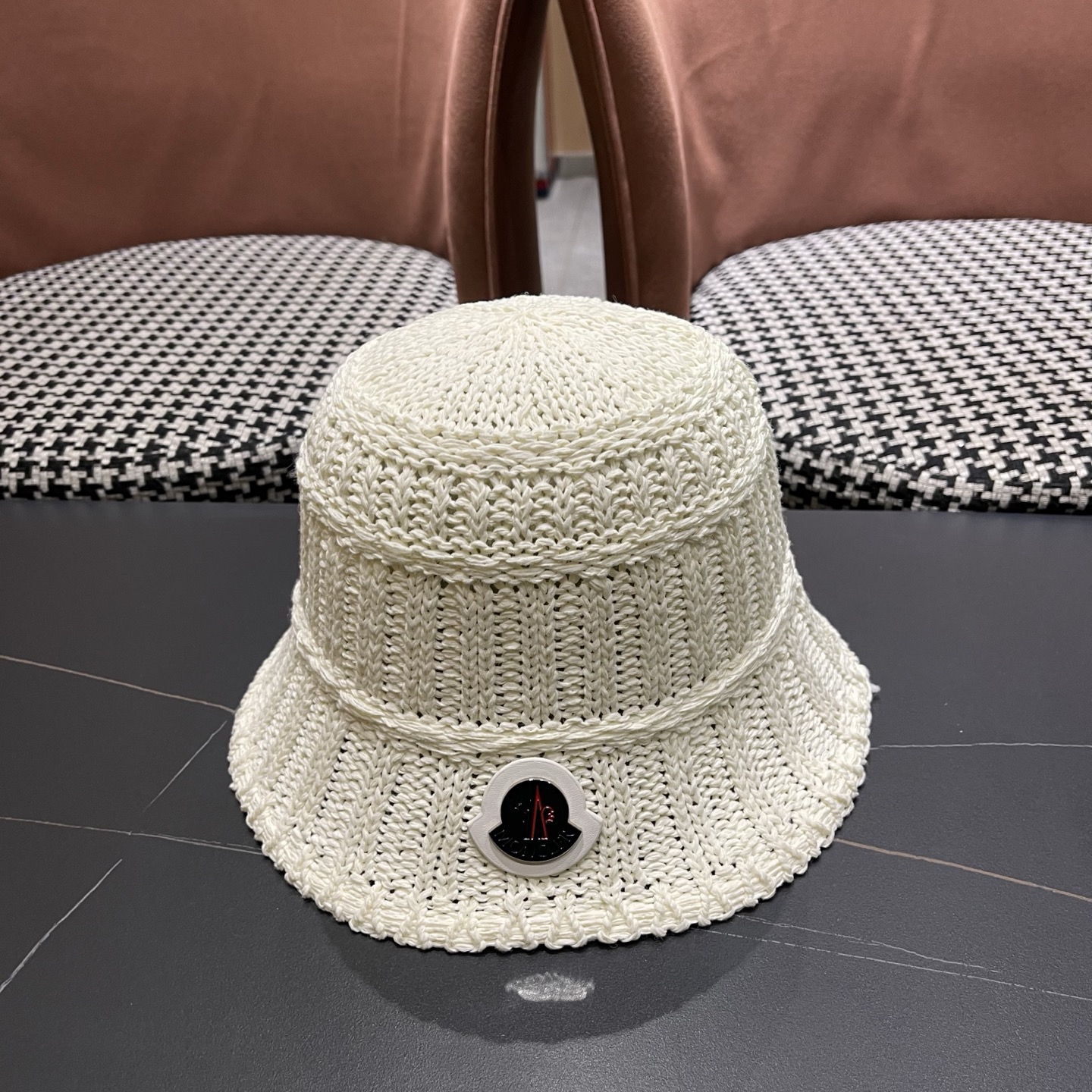 MONCLER（蒙口）夏日小清新草编渔夫帽女韩系镂空编织草帽海边遮阳水桶防晒帽子
