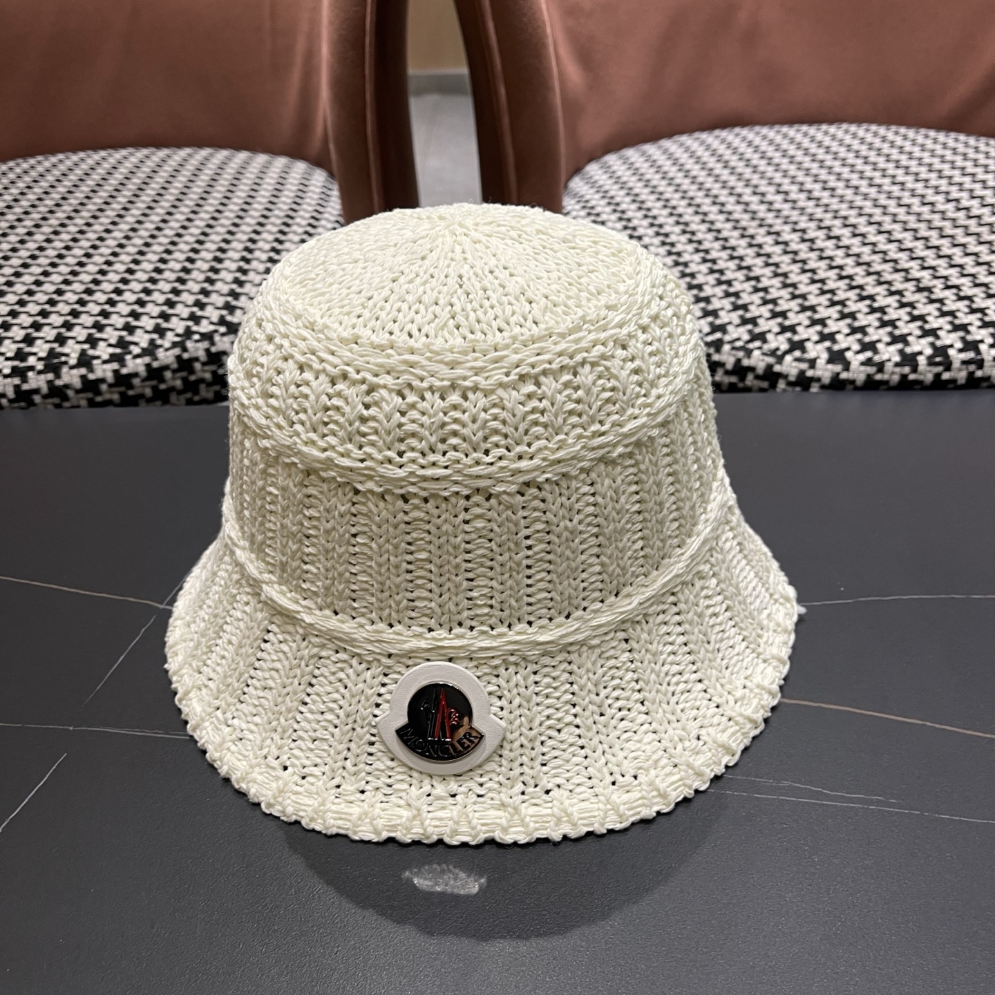 MONCLER（蒙口）夏日小清新草编渔夫帽女韩系镂空编织草帽海边遮阳水桶防晒帽子