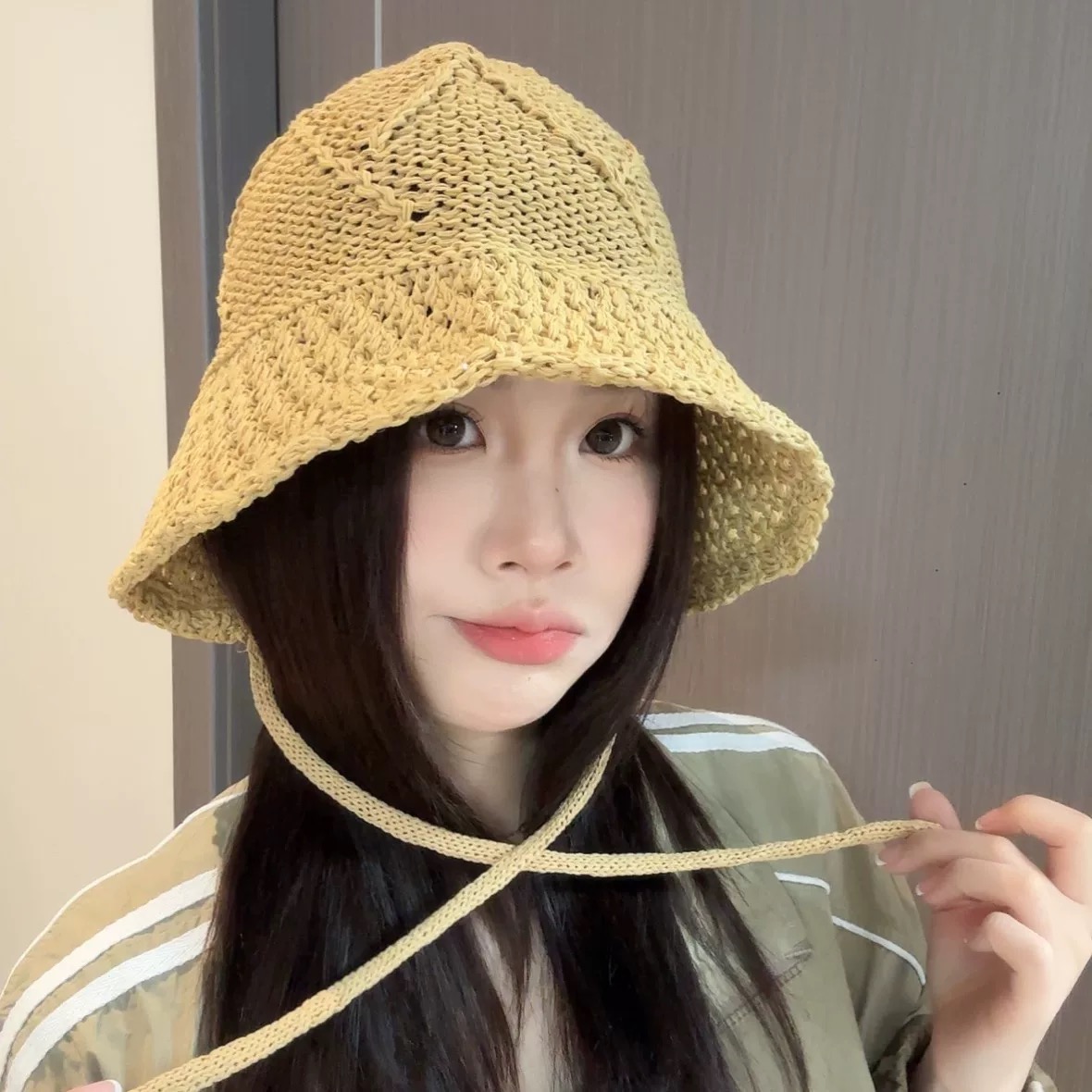 PRADA普拉达 后开叉韩国针织镂空系带渔夫帽 女春夏遮阳防晒海边沙滩太阳帽潮