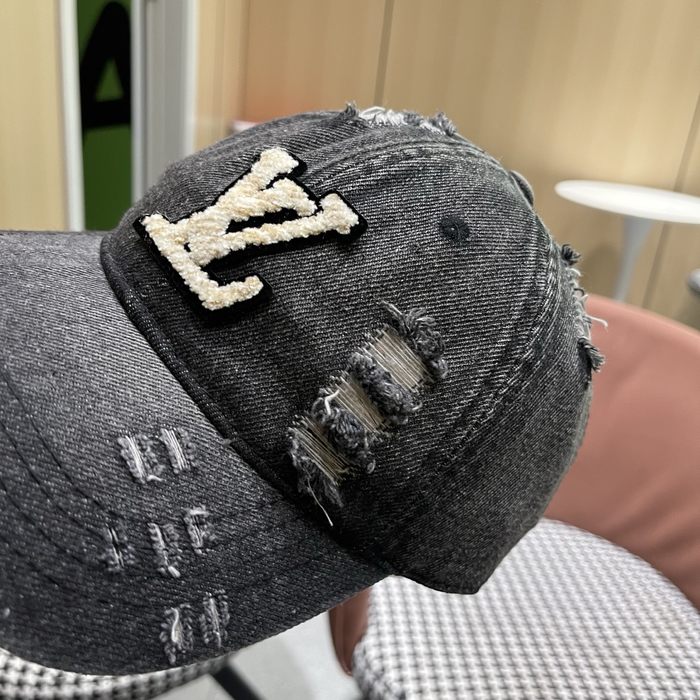 LV路易威登棒球帽火爆技术升级，风街头风十足，更符合现在时尚小哥哥小姐姐
