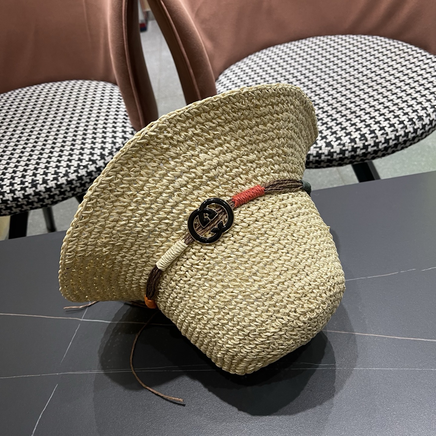 GUCCI古奇 草帽女夏天遮阳帽防晒大帽檐日系小清新简约太阳渔夫帽海边沙滩帽