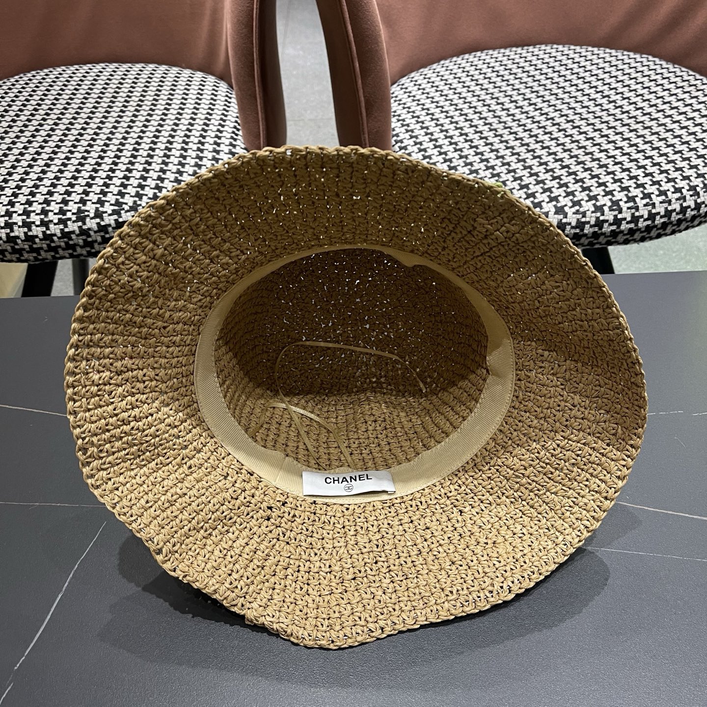 CHANEL 香奈儿 大头围法式草帽女夏季新款编织镂空渔夫帽海边遮阳帽沙滩防晒帽子