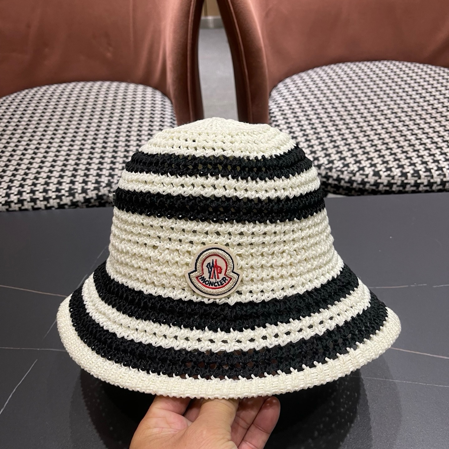 MONCLER（蒙口）日系草编条纹渔夫帽女新款夏季镂空透气显脸小盆帽遮阳防晒帽