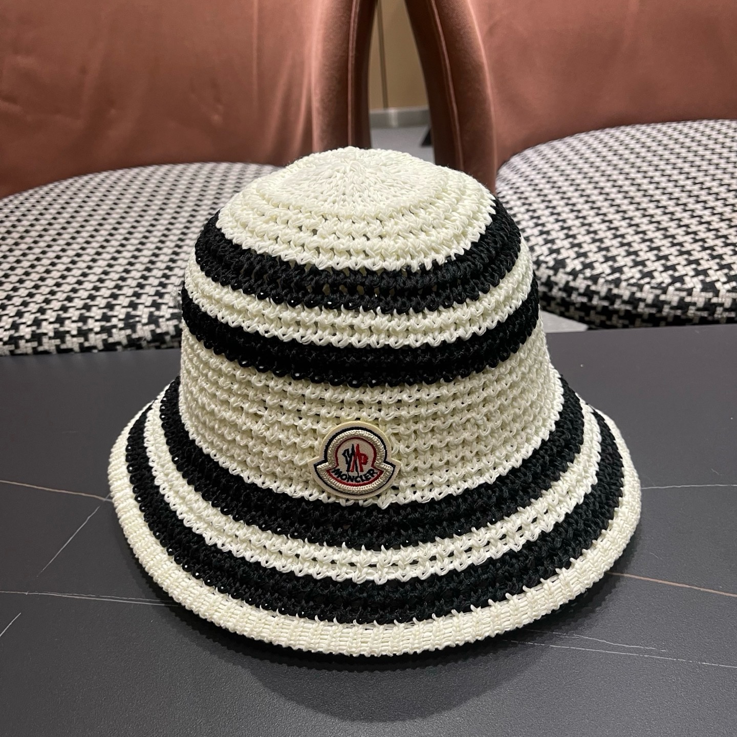 MONCLER（蒙口）日系草编条纹渔夫帽女新款夏季镂空透气显脸小盆帽遮阳防晒帽
