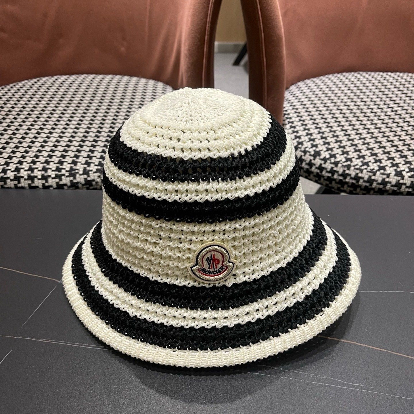 MONCLER（蒙口）日系草编条纹渔夫帽女新款夏季镂空透气显脸小盆帽遮阳防晒帽