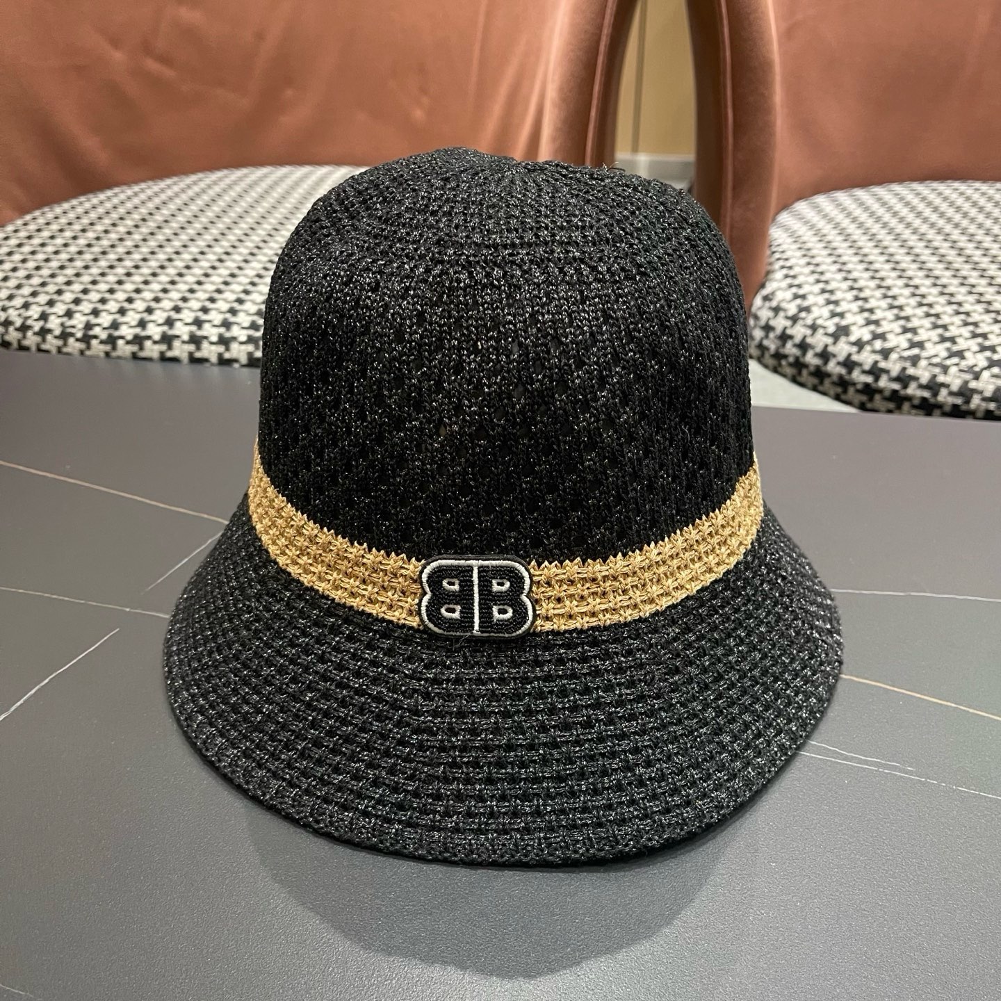 Balenciaga 巴黎世家针织镂空编织百搭显脸小渔夫帽休闲时尚夏季透气遮阳女水桶帽盆帽
