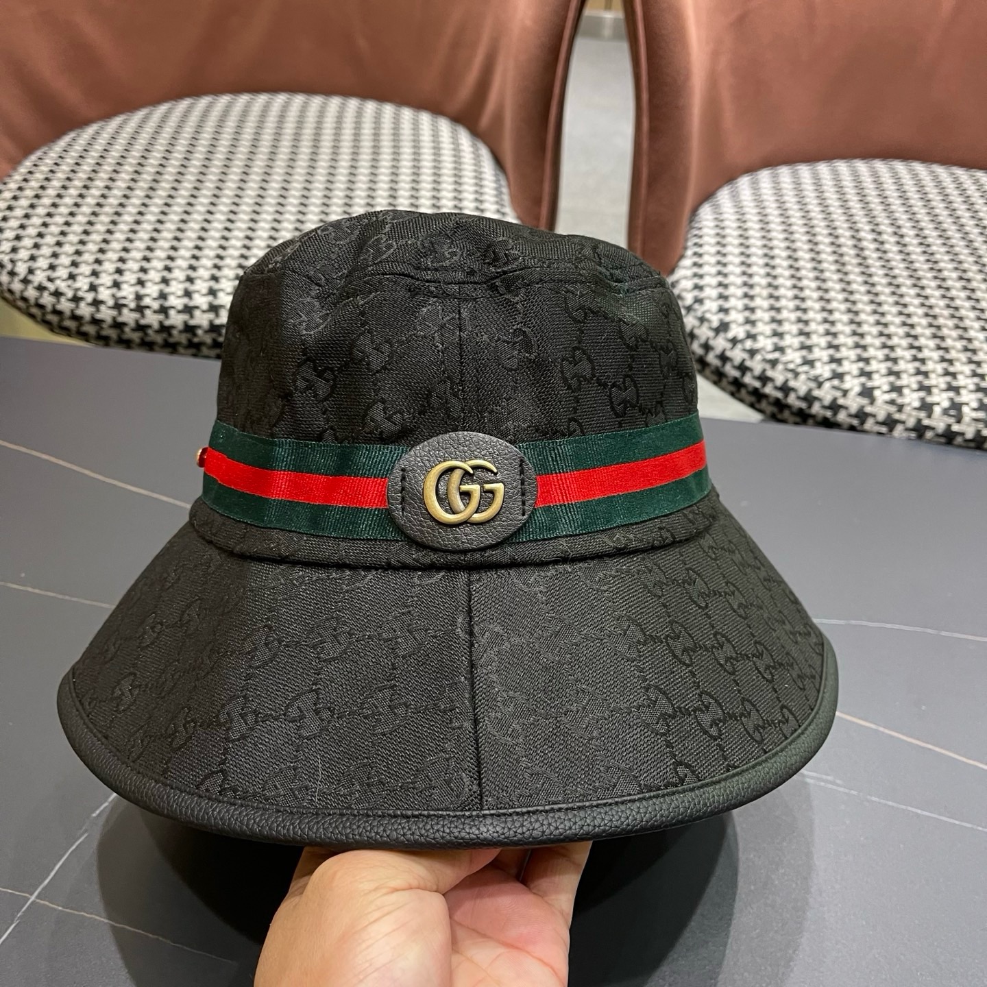 Guc*i古奇经典款原单渔夫帽， 红绿织带，专柜1:1开模订制，原版帆布料+头层牛皮，轻盈透气！质量超赞