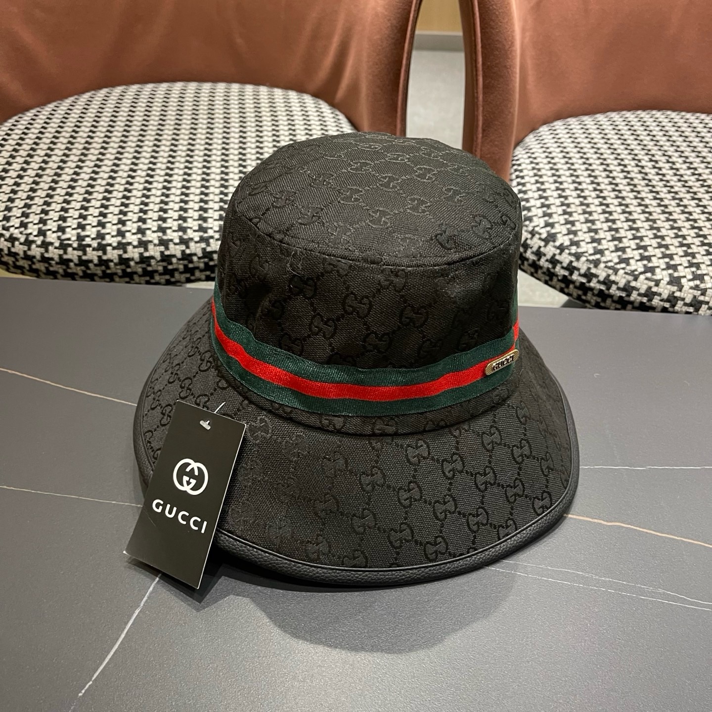 Guc*i古奇经典款原单渔夫帽， 红绿织带，专柜1:1开模订制，原版帆布料+头层牛皮，轻盈透气！质量超赞