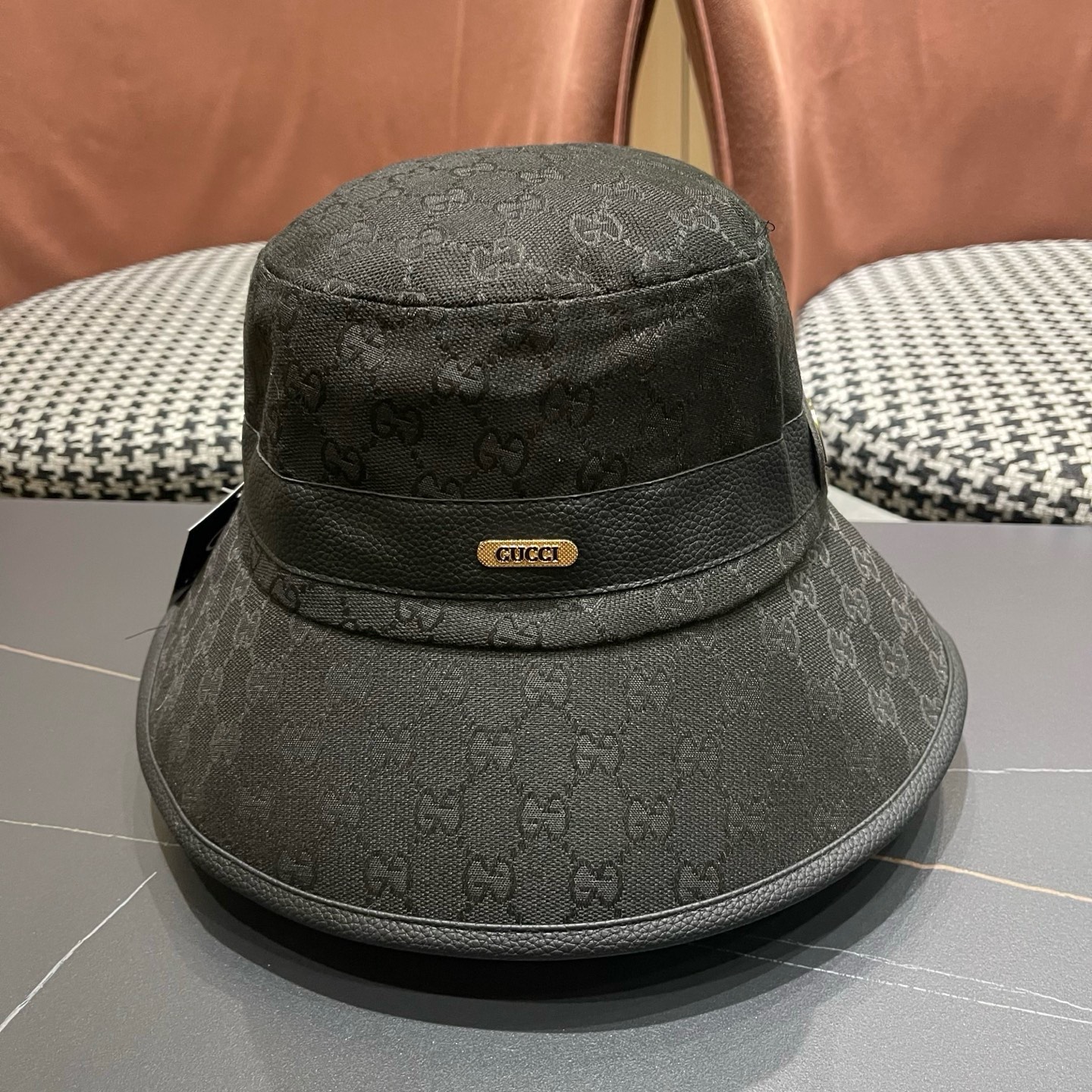 Guc*i古奇经典款原单渔夫帽， 红绿织带，专柜1:1开模订制，原版帆布料+头层牛皮，轻盈透气！质量超赞