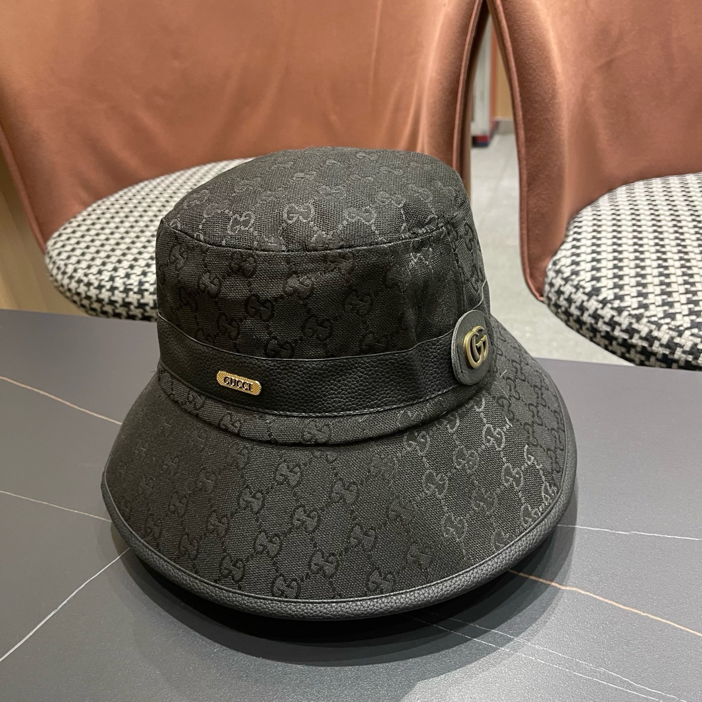 Guc*i古奇经典款原单渔夫帽， 红绿织带，专柜1:1开模订制，原版帆布料+头层牛皮，轻盈透气！质量超赞