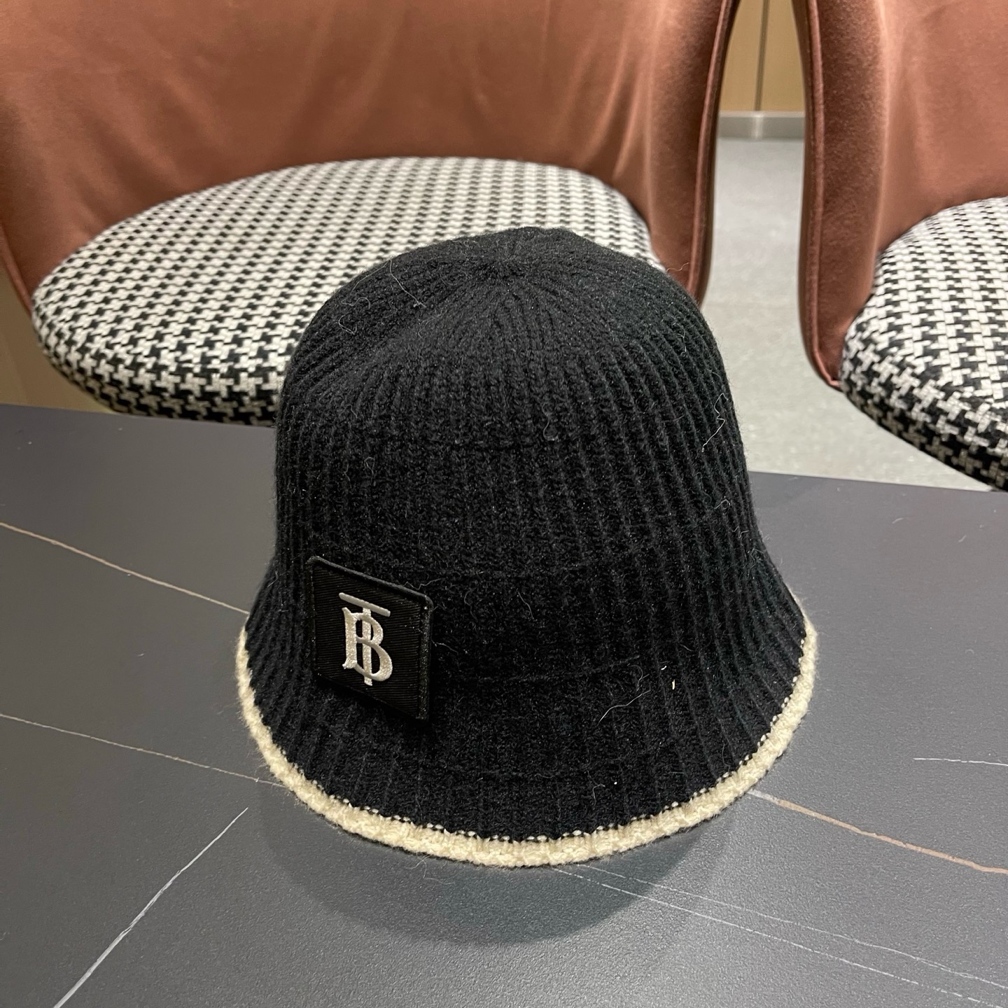 Burberry巴宝莉 四季棉线渔夫帽休闲百搭出游防晒帽日系简约显脸小遮阳帽钟型盆帽