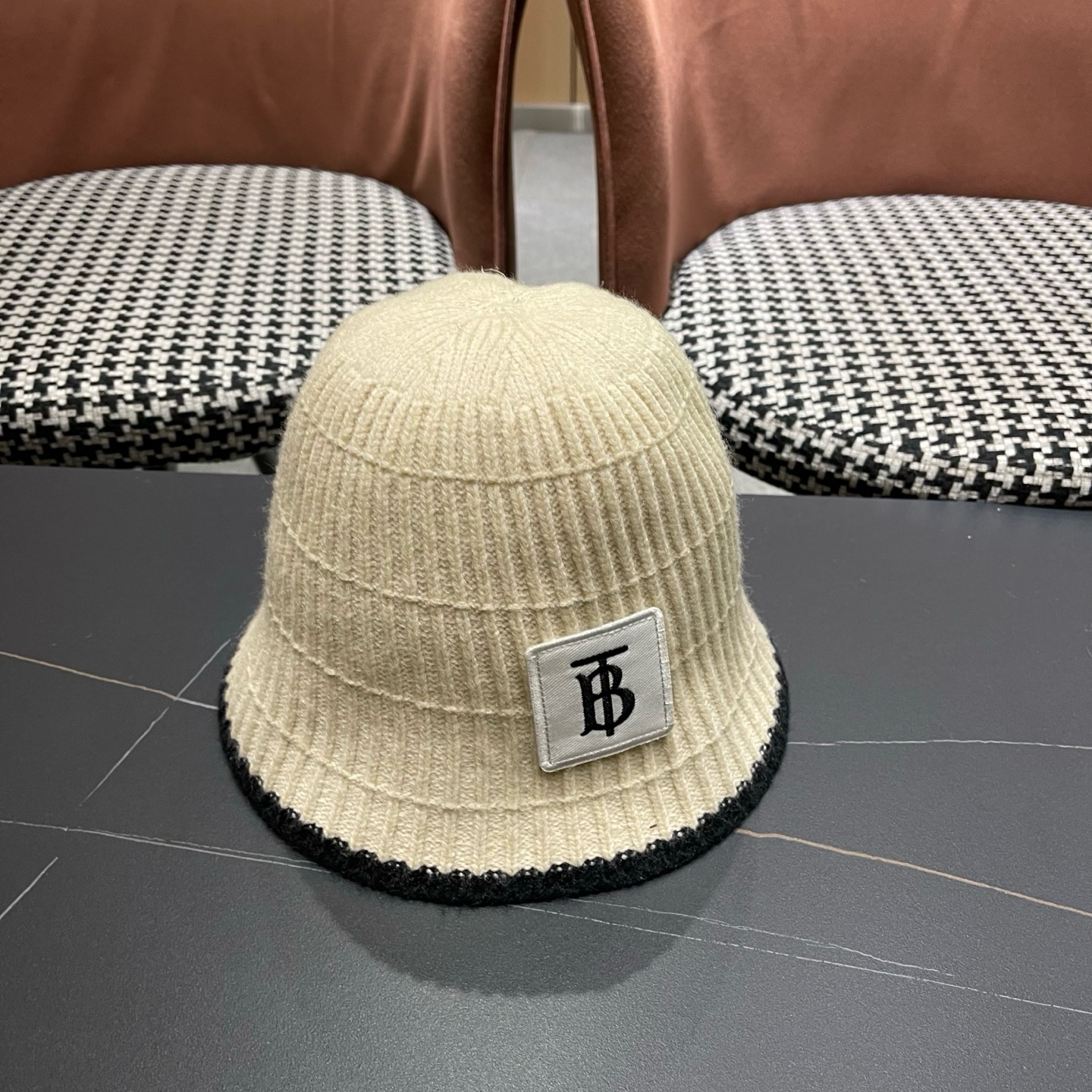 Burberry巴宝莉 四季棉线渔夫帽休闲百搭出游防晒帽日系简约显脸小遮阳帽钟型盆帽