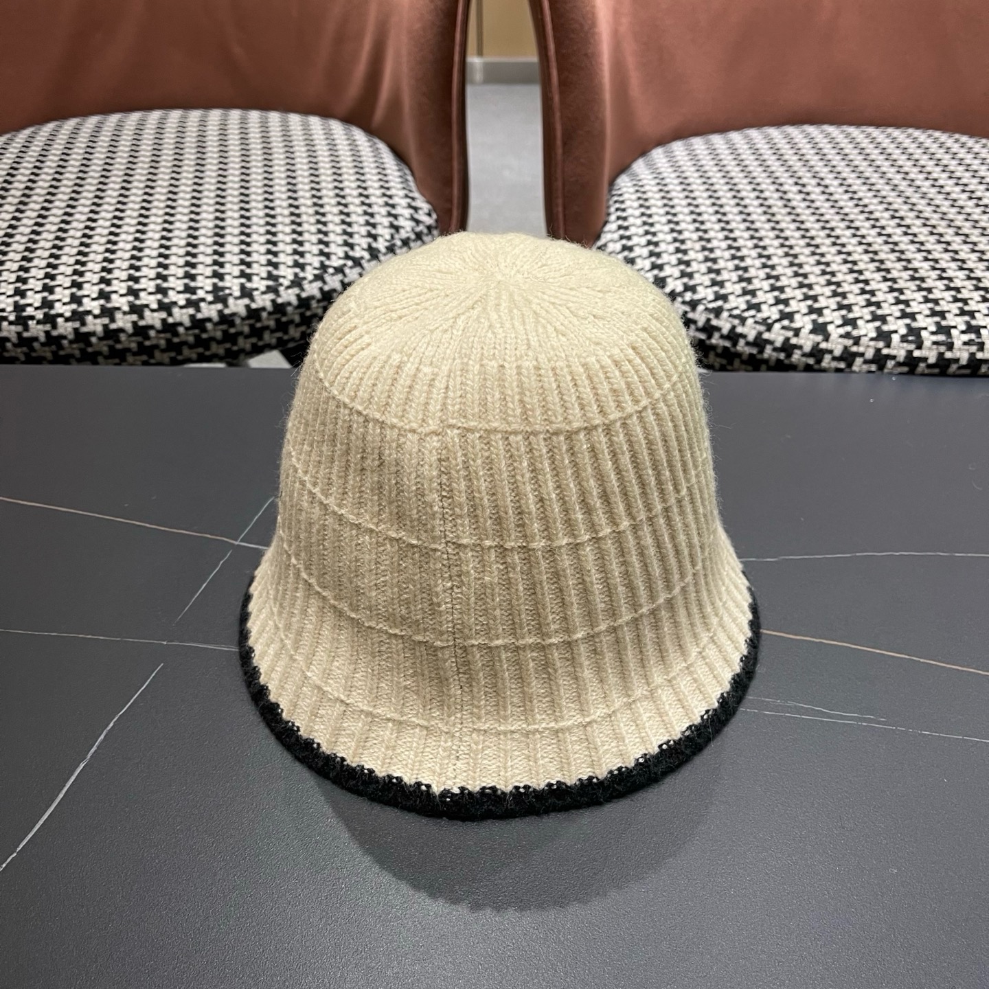 Burberry巴宝莉 四季棉线渔夫帽休闲百搭出游防晒帽日系简约显脸小遮阳帽钟型盆帽