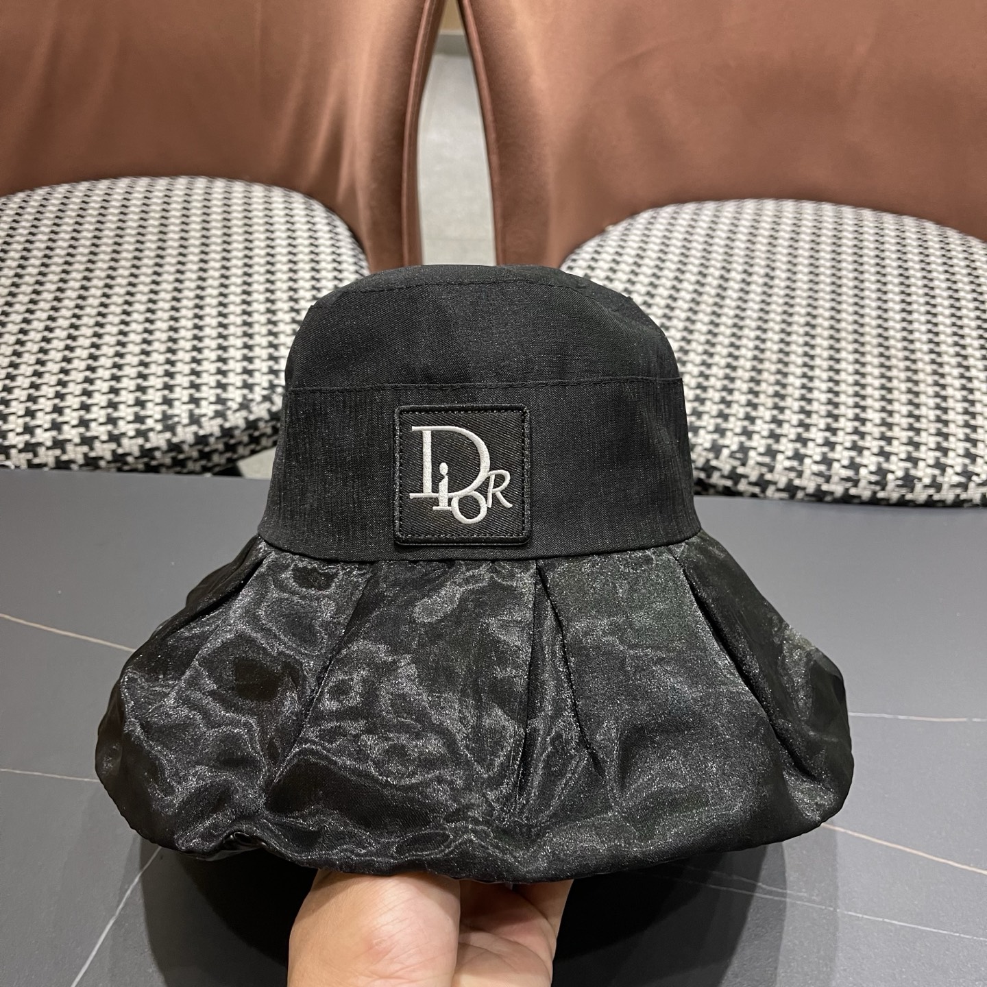 【DIOR迪奥】春夏季新款大帽檐蝴蝶结渔夫帽，可折叠很好搭配，