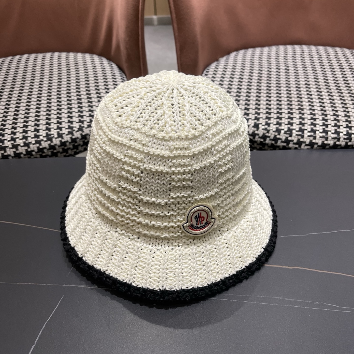 MONCLER（蒙口）韩版镂空钩针渔夫帽女2026新款春夏显脸小针织草帽韩版百搭遮阳帽