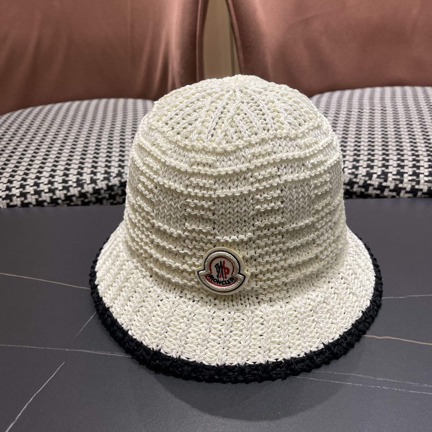 MONCLER（蒙口）韩版镂空钩针渔夫帽女2026新款春夏显脸小针织草帽韩版百搭遮阳帽