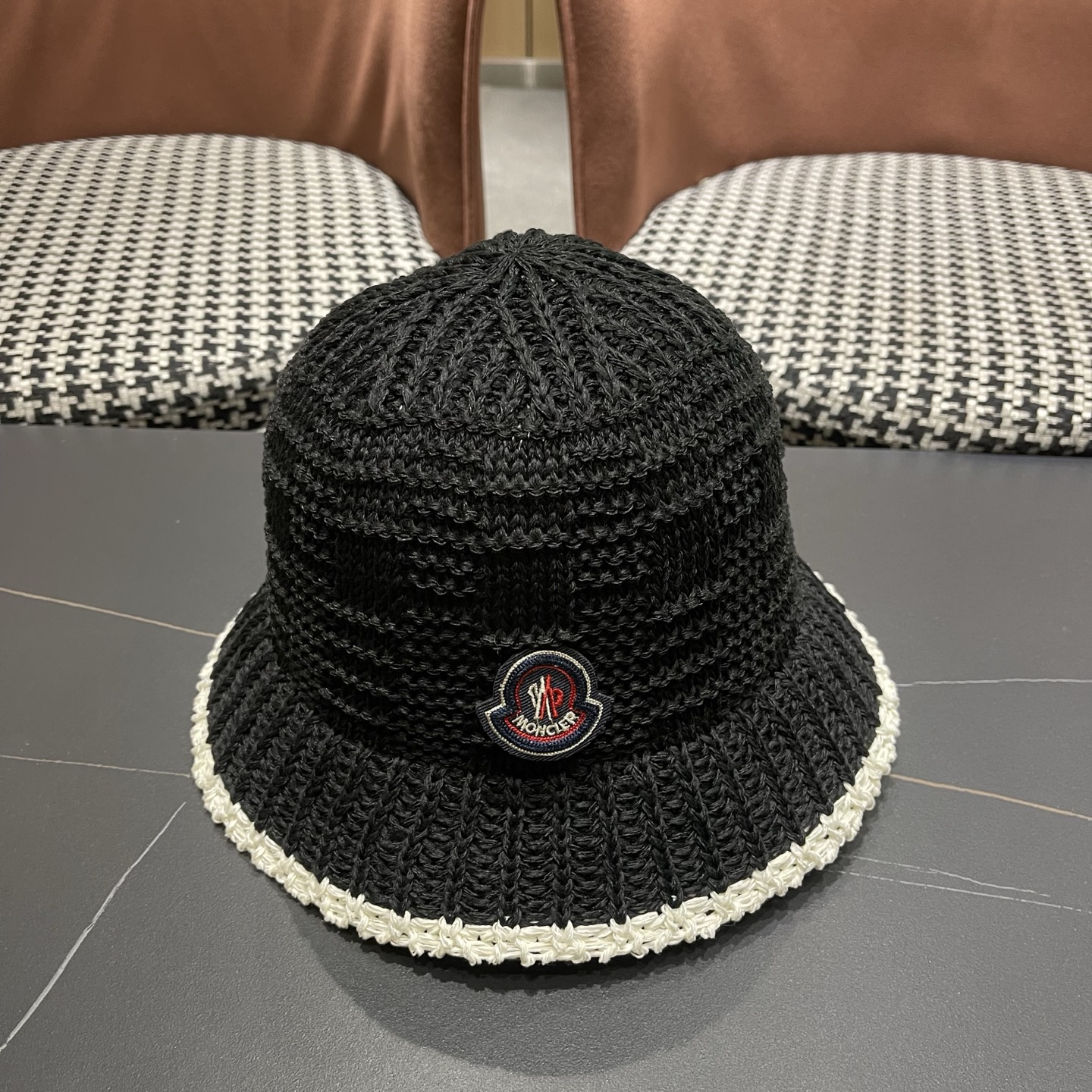 MONCLER（蒙口）韩版镂空钩针渔夫帽女2026新款春夏显脸小针织草帽韩版百搭遮阳帽