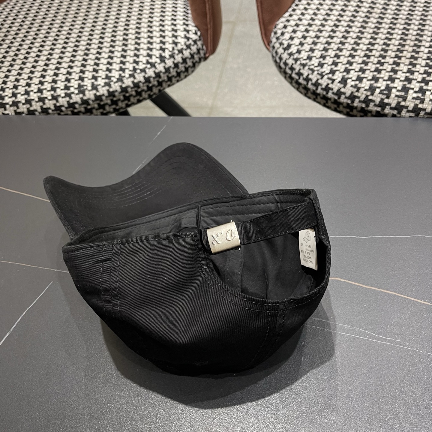 【LV】路易威登春夏棒球帽🧢，简单时尚潮流 显脸小 大牌款超好搭配，赶紧入手！