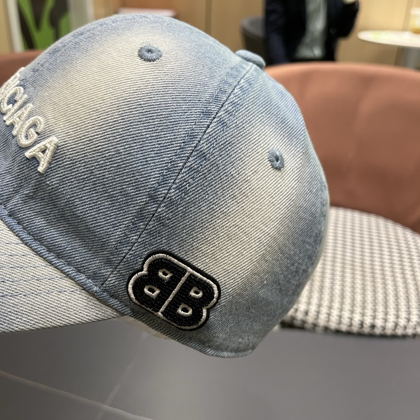 新品Balenciaga 巴黎世家字母新款棒球帽现货秒发🧢简约时尚超级无敌好看的帽子！情侣款！