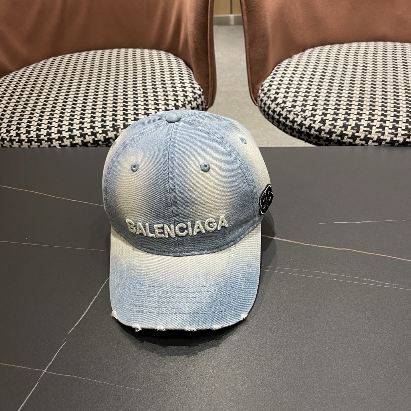 新品Balenciaga 巴黎世家字母新款棒球帽现货秒发🧢简约时尚超级无敌好看的帽子！情侣款！