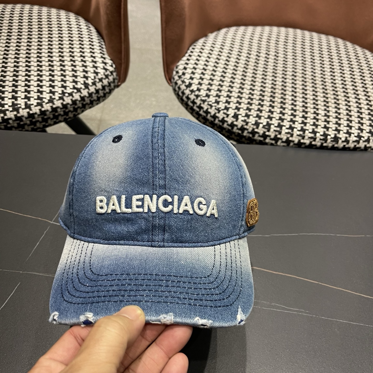 新品Balenciaga 巴黎世家字母新款棒球帽现货秒发🧢简约时尚超级无敌好看的帽子！情侣款！